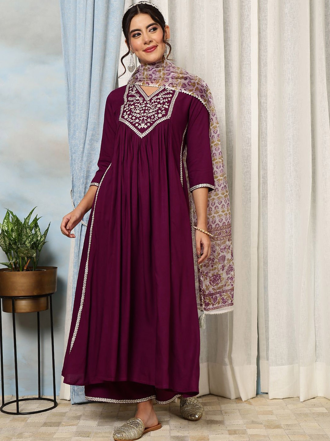 

KIMAYRA Floral Yoke Design Anarkali Kurta with Palazzos & Dupatta, Purple
