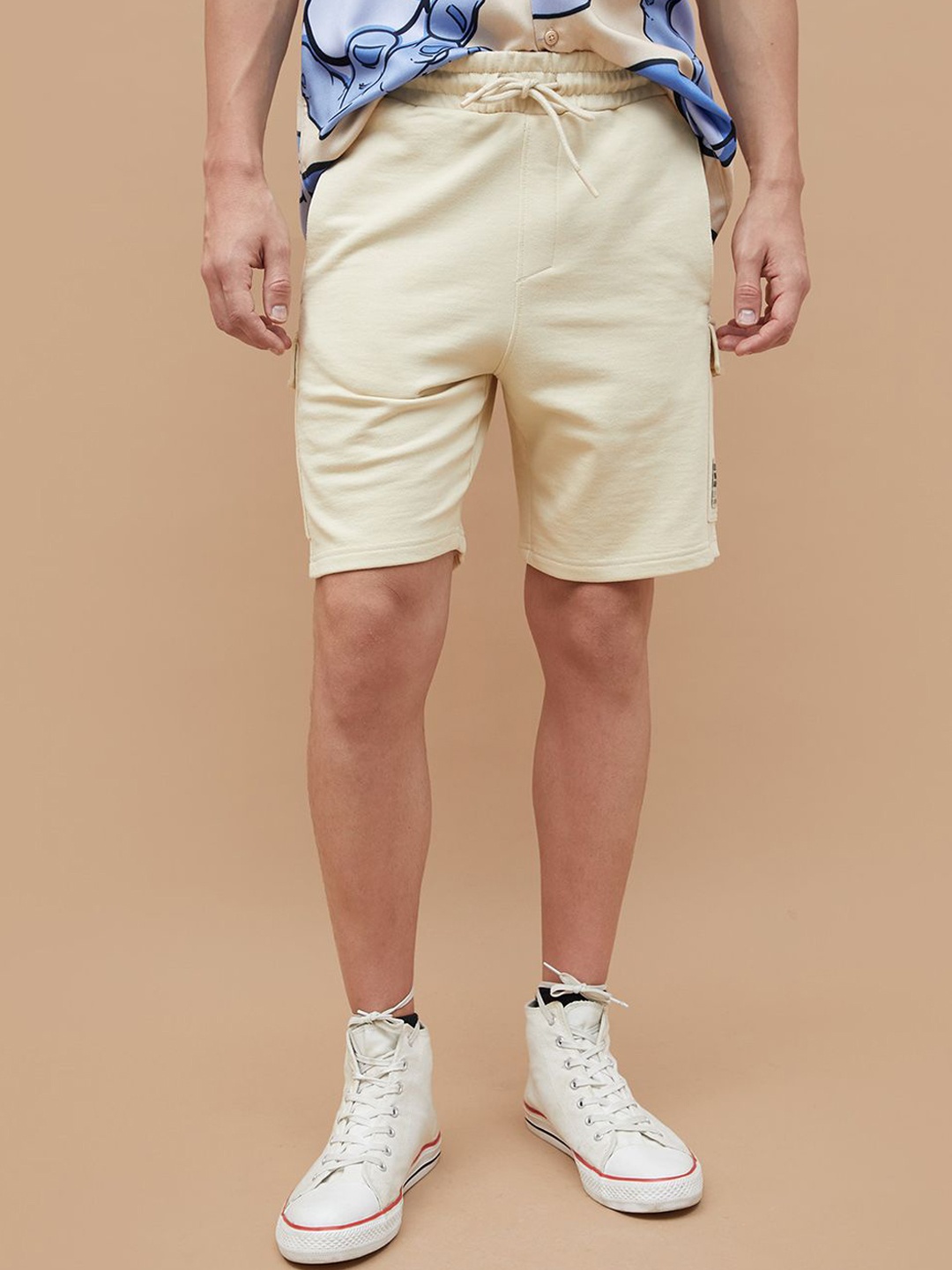 

SmileyWorld Men Regular Fit Cotton Cargo Shorts, Beige