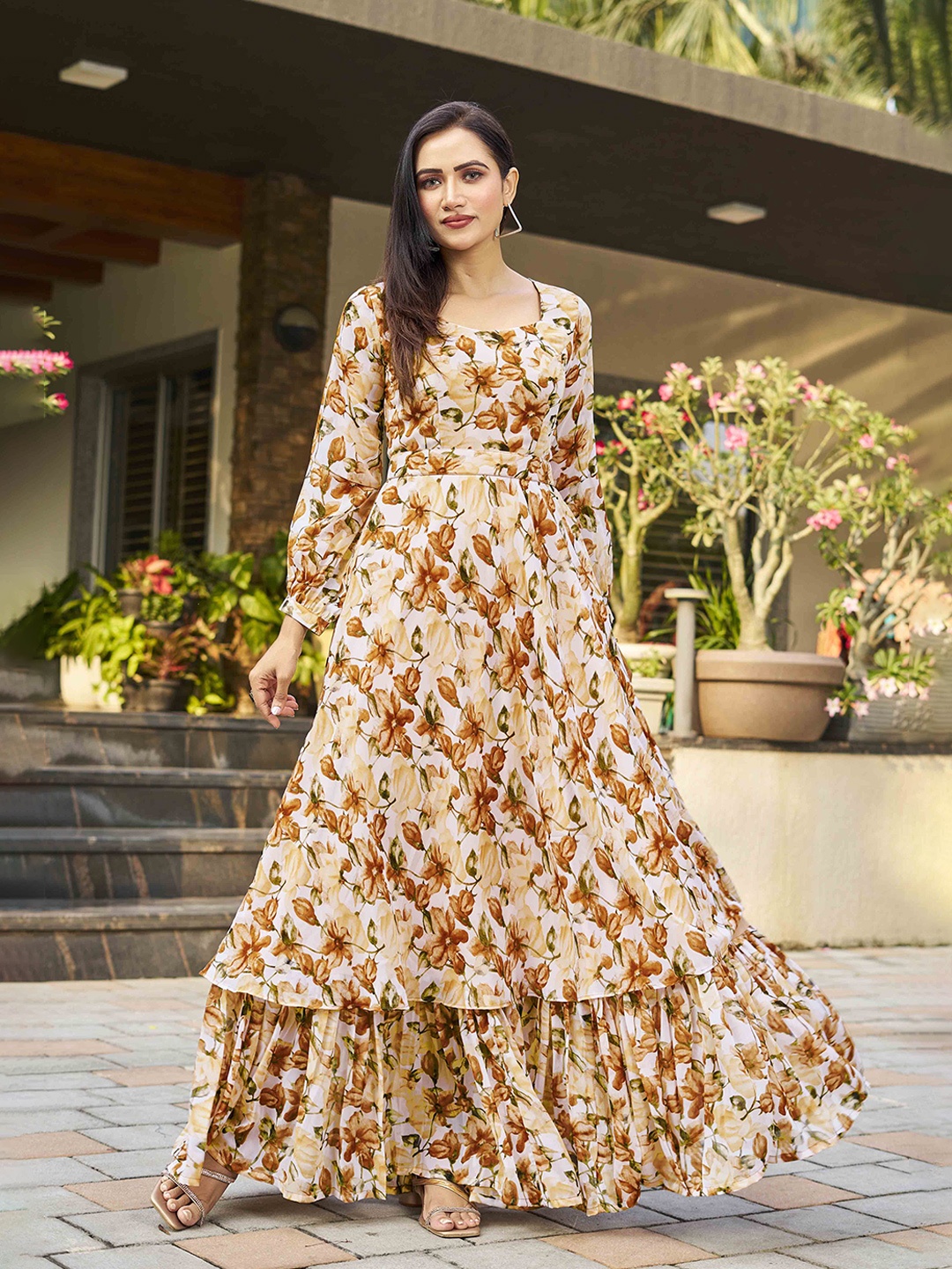 

Chandbaali Women Floral Printed Layered Maxi Dress, White