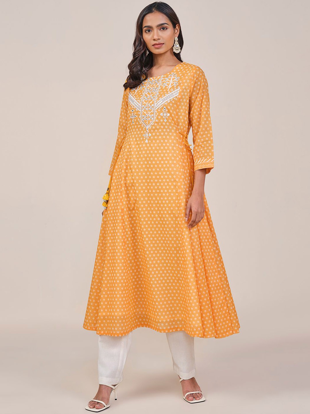 

Global Desi Geometric Printed Thread Work Pure Cotton Anarkali Kurta, Yellow