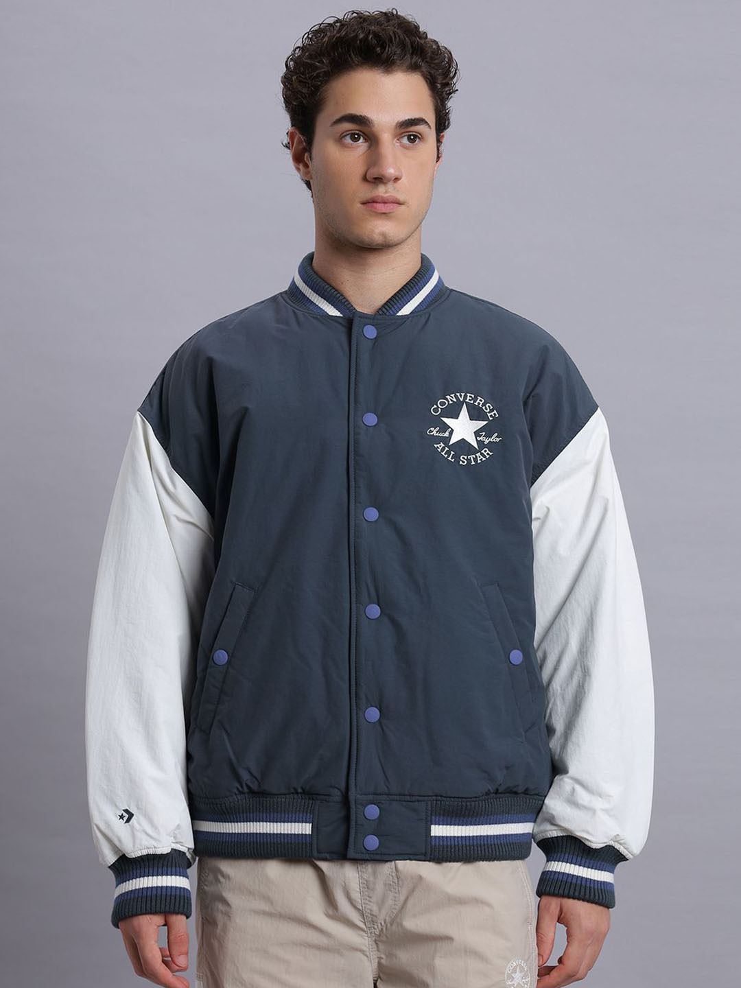 

Converse Men Varsity Graphic Bomber Jacket, Navy blue