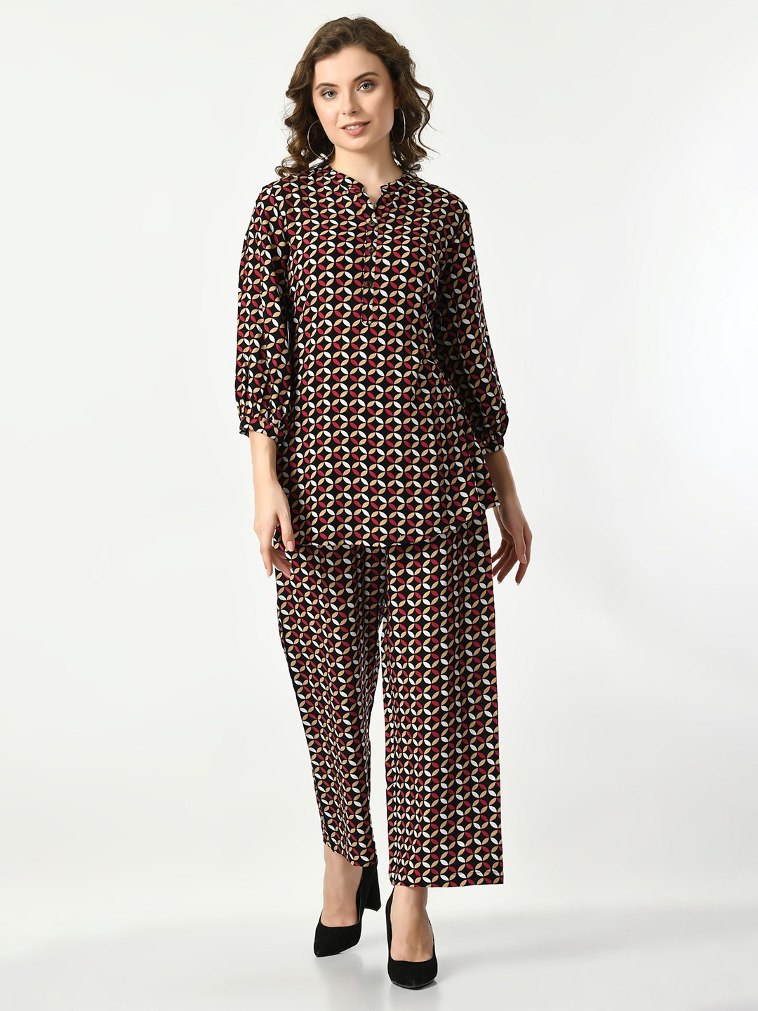 

VAPPSYAM Women Printed Tunic with Pyjamas, Multi