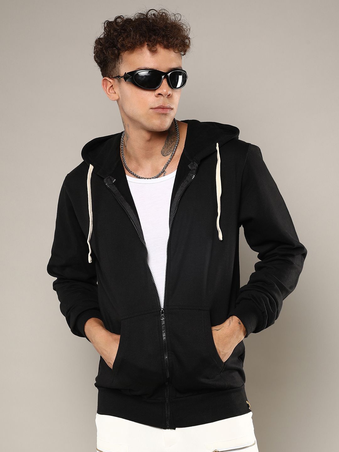 

Campus Sutra Men Front-Open Hooded Sweatshirt, Black