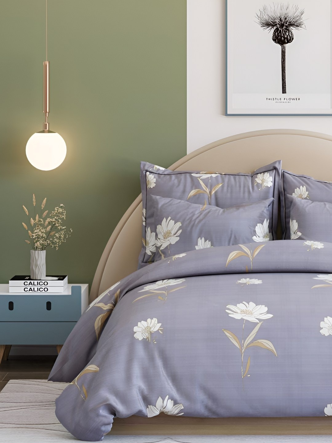 

Bajo's Blue & White Floral 350 TC King Bedsheet with 2 Pillow Covers