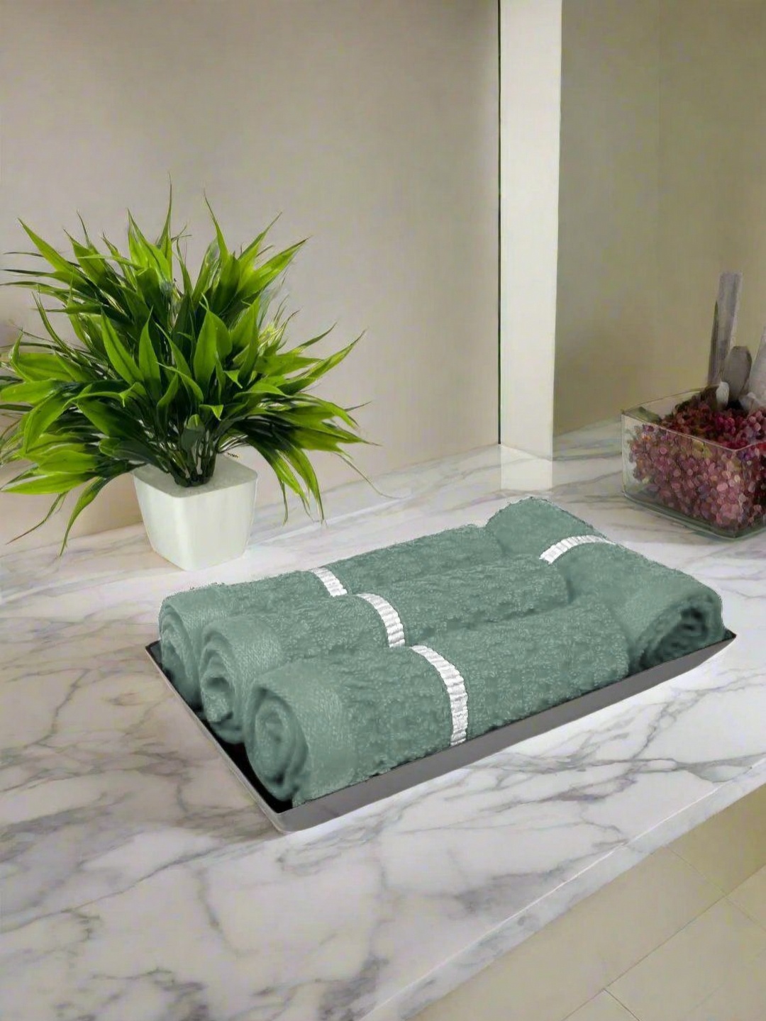 

BIANCA Green 4 Pieces Pure Cotton 500 GSM Face Towels