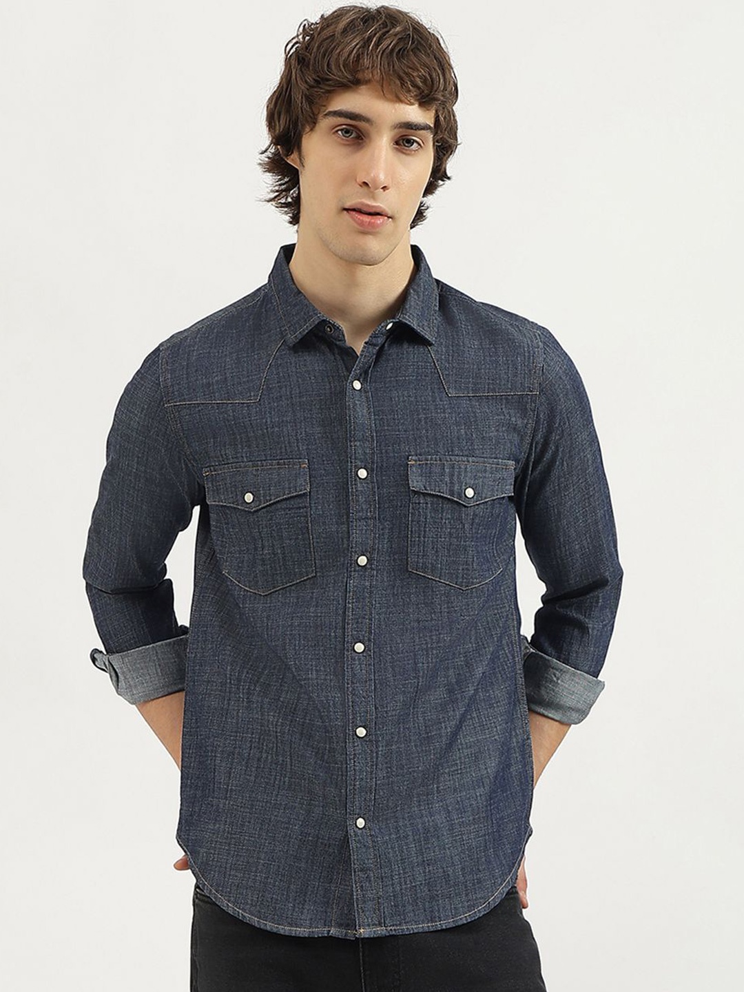 

United Colors of Benetton Men Spread Collar Solid Cotton Casual Shirt, Blue