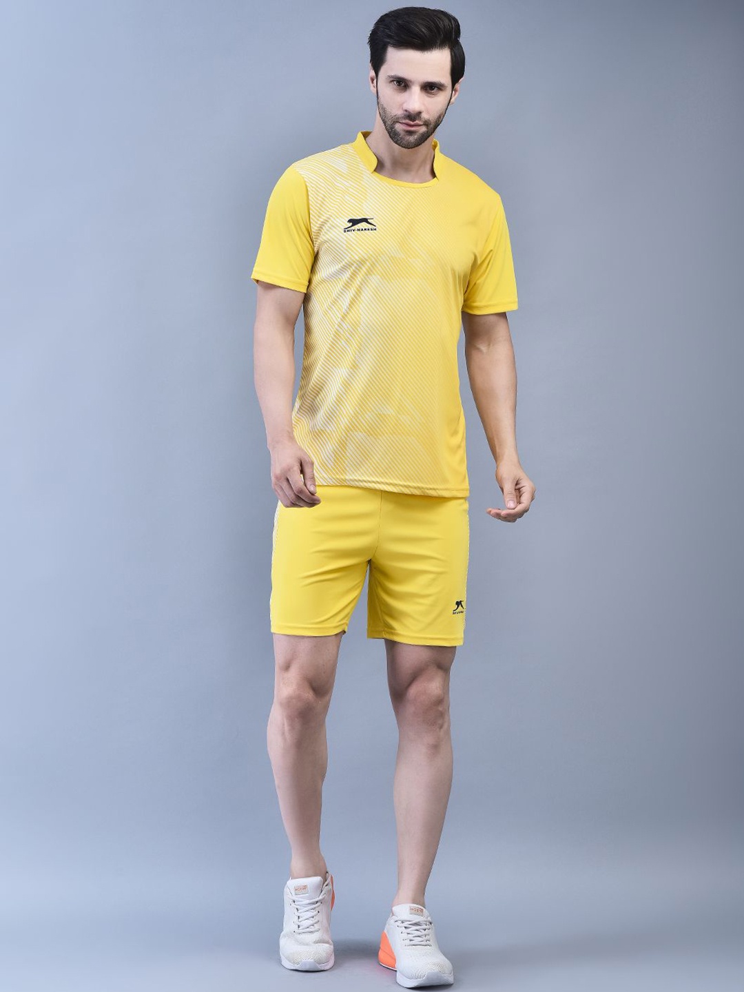 

Shiv Naresh Men Striped Short Sleeves T-Shirt With Shorts Football Co-Ords, Yellow