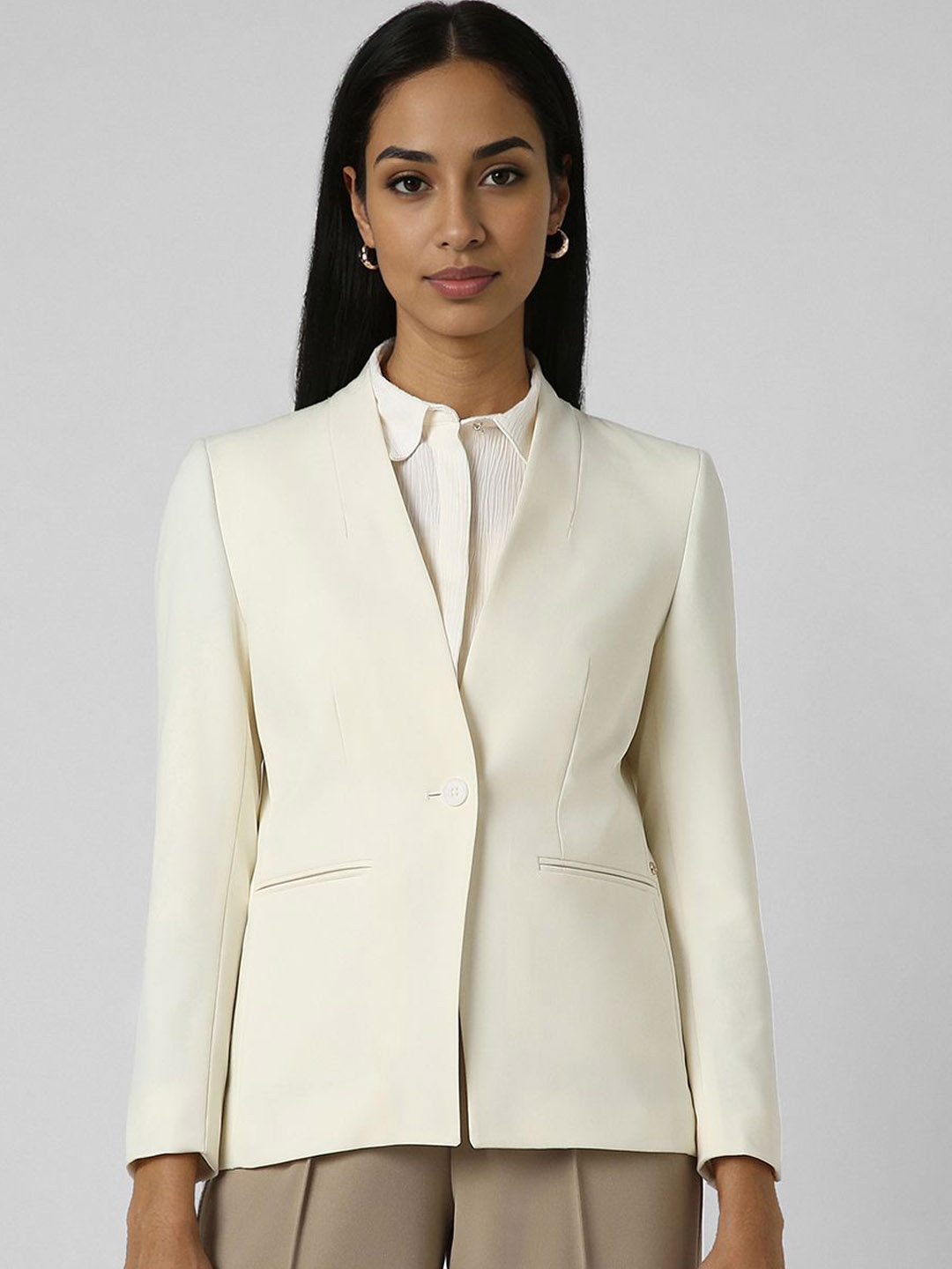 

Van Heusen Woman Single Breasted Formal Blazer, Cream