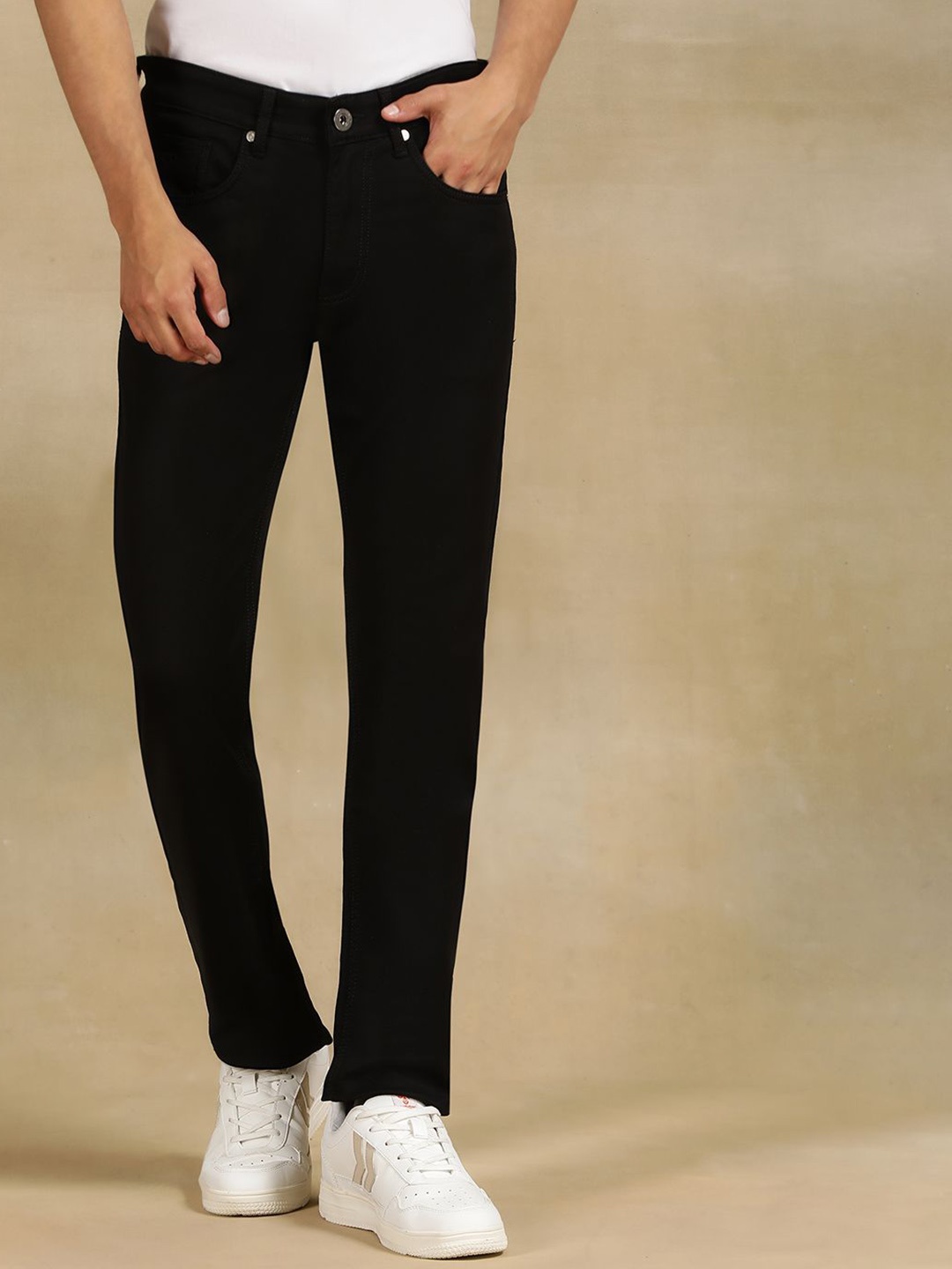 

JADE BLUE Men Slim Fit Jeans, Black