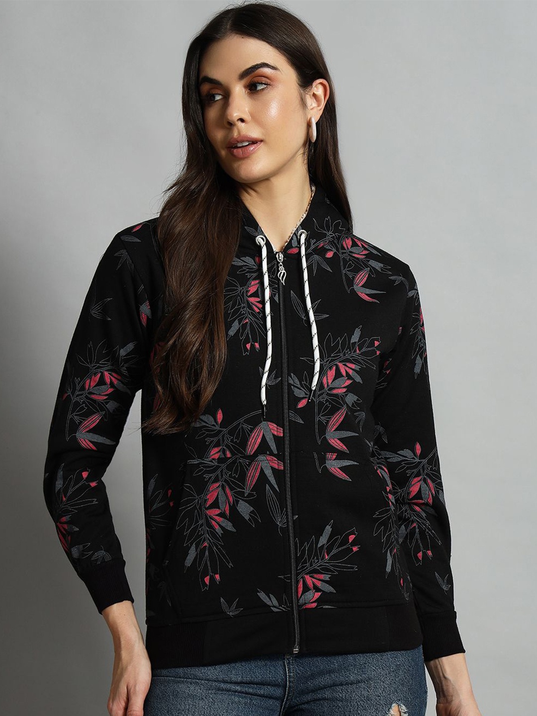 

eWools Women Printed Hooded Sweatshirt, Black