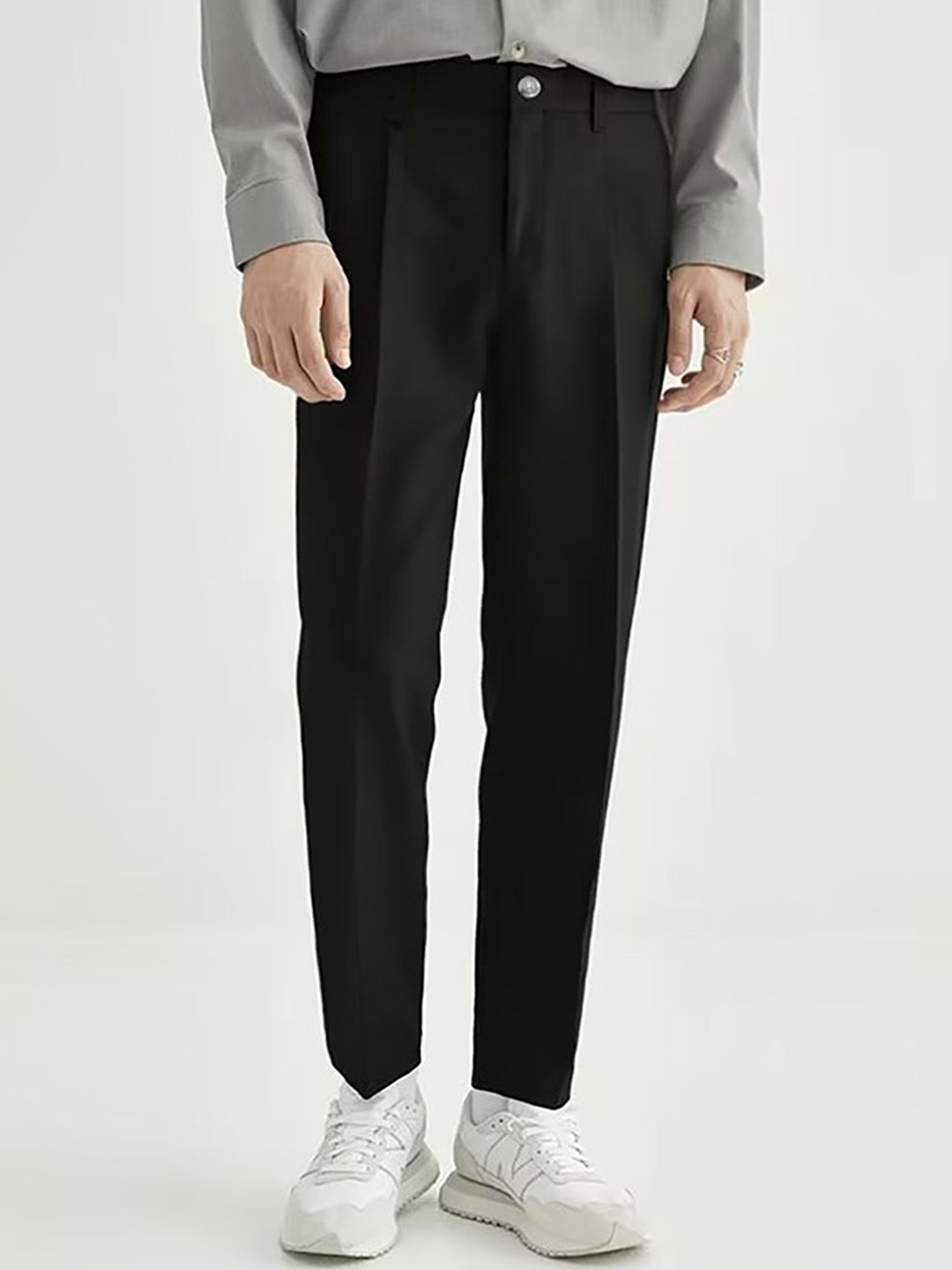 

StyleCast x Revolte Men Mid-Rise Formal Trousers, Black