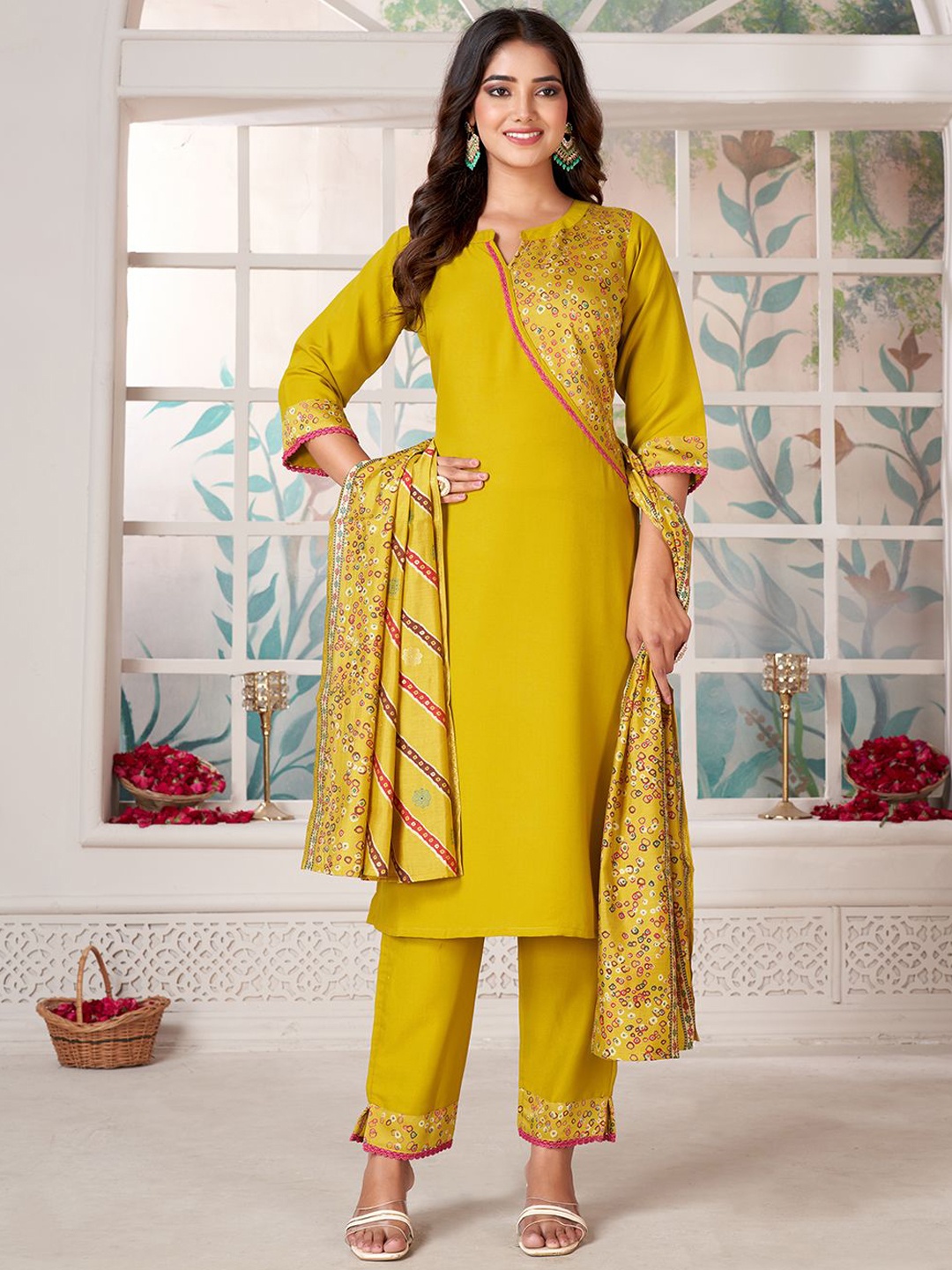 

KALINI Bhandani Printed Notch Neck Straight Kurta with Palazzo & Dupatta, Yellow