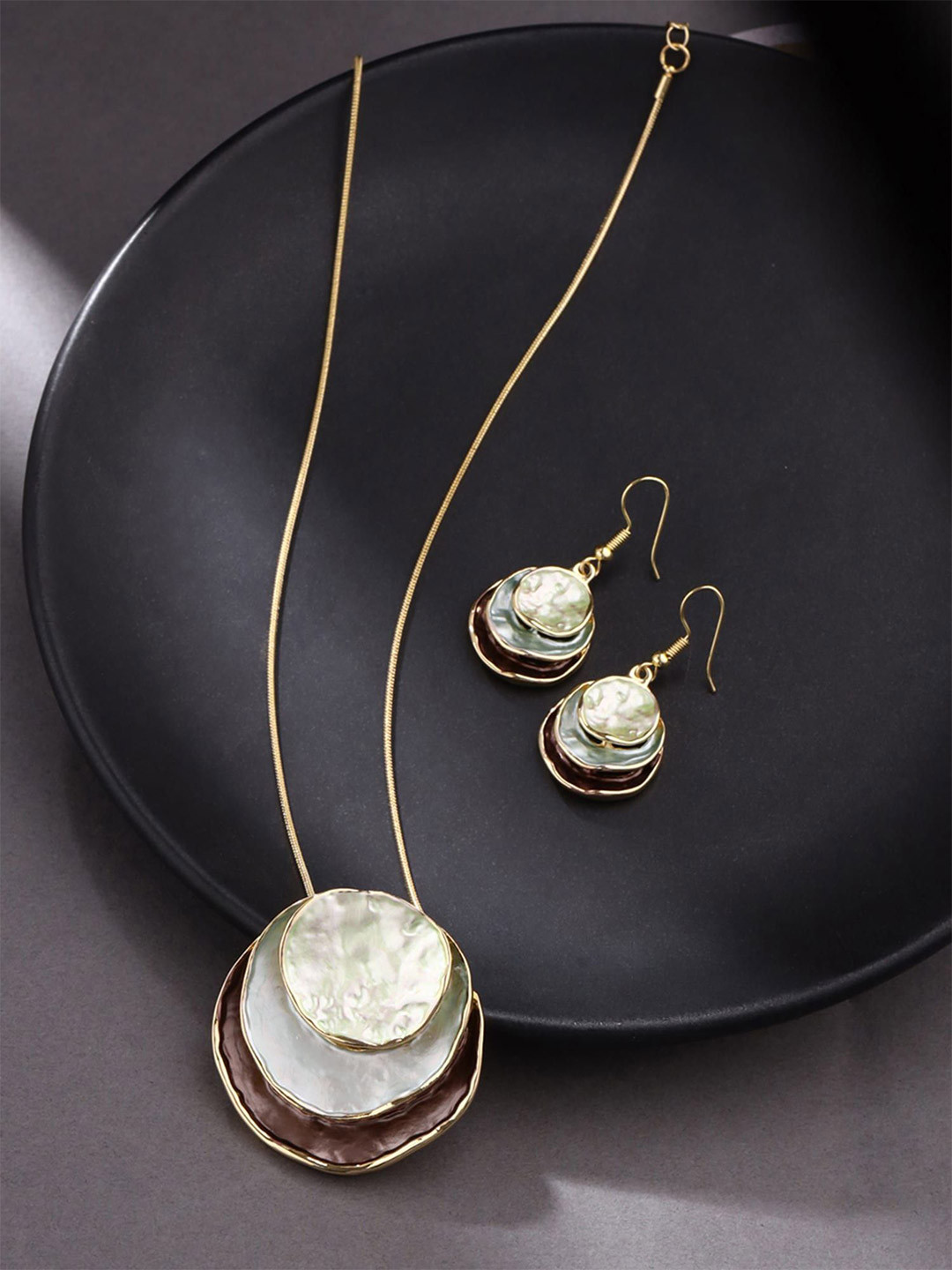 

Yellow Chimes Gold-Plated Jewellery Set