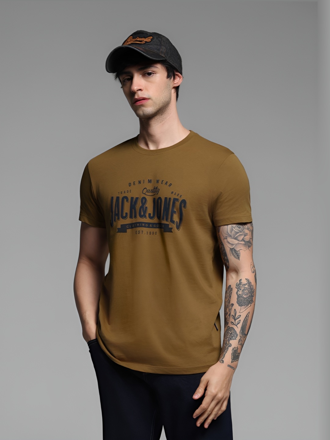 

Jack & Jones Men Typography Printed Round Neck Cotton Slim Fit T-shirt, Brown