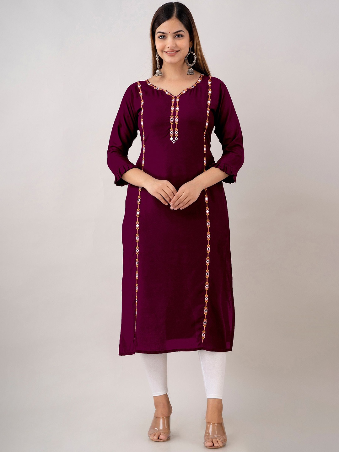 

zeenat libas Floral Embroidered Straight Kurta, Burgundy