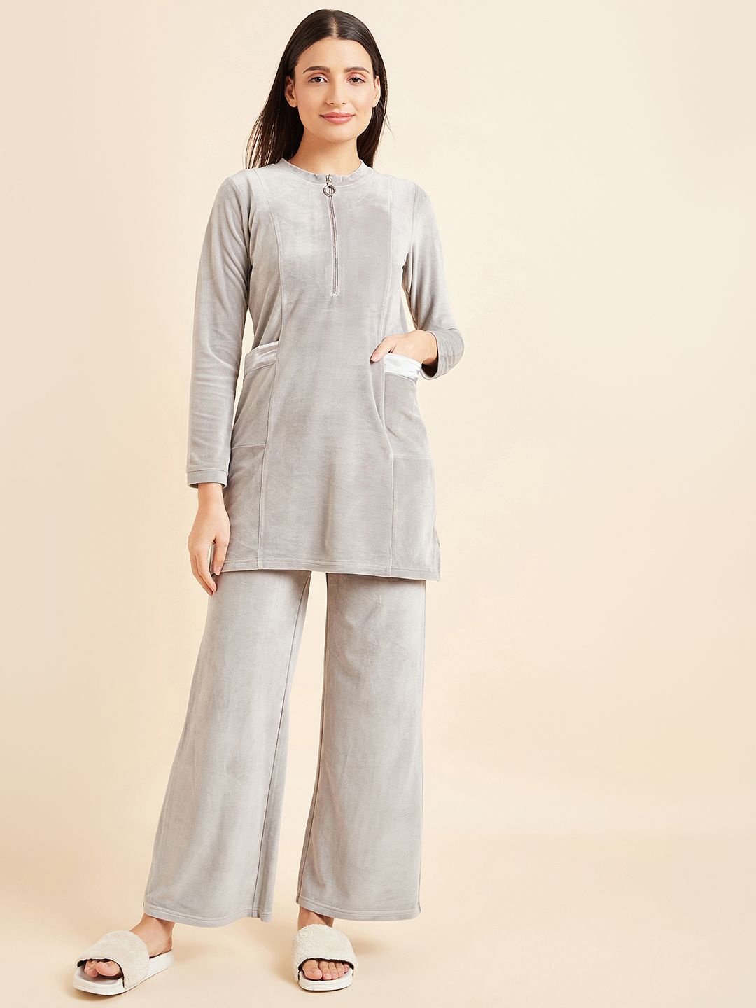 

Sweet Dreams Women Solid Long Sleeves Night suit, Grey