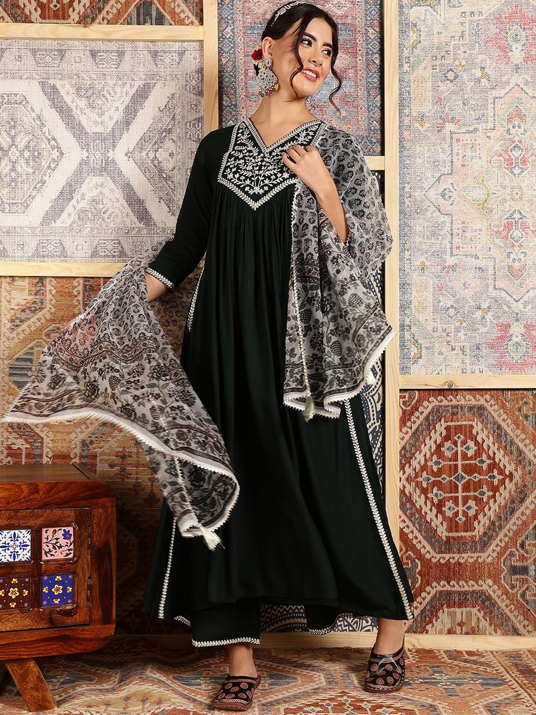 

KIMAYRA Floral Yoke Design Pleated Thread Work Kurta with Palazzo & Dupatta, Green