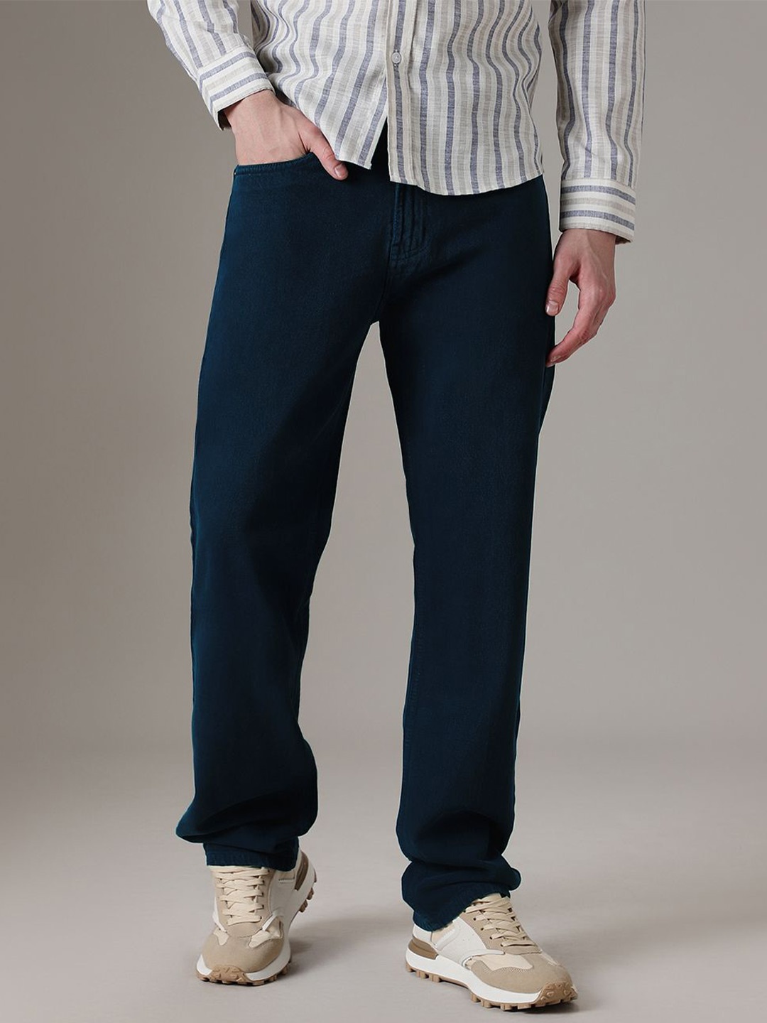 

Banana Club Men Mid-Rise Classic Low Distress Jeans, Blue