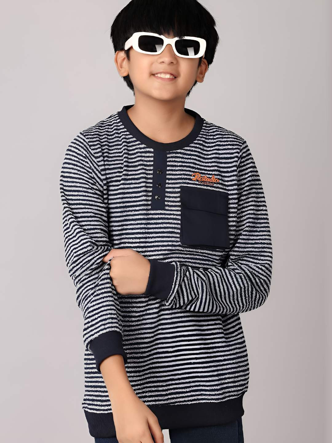 

V-Mart Boys T-shirt, Navy blue