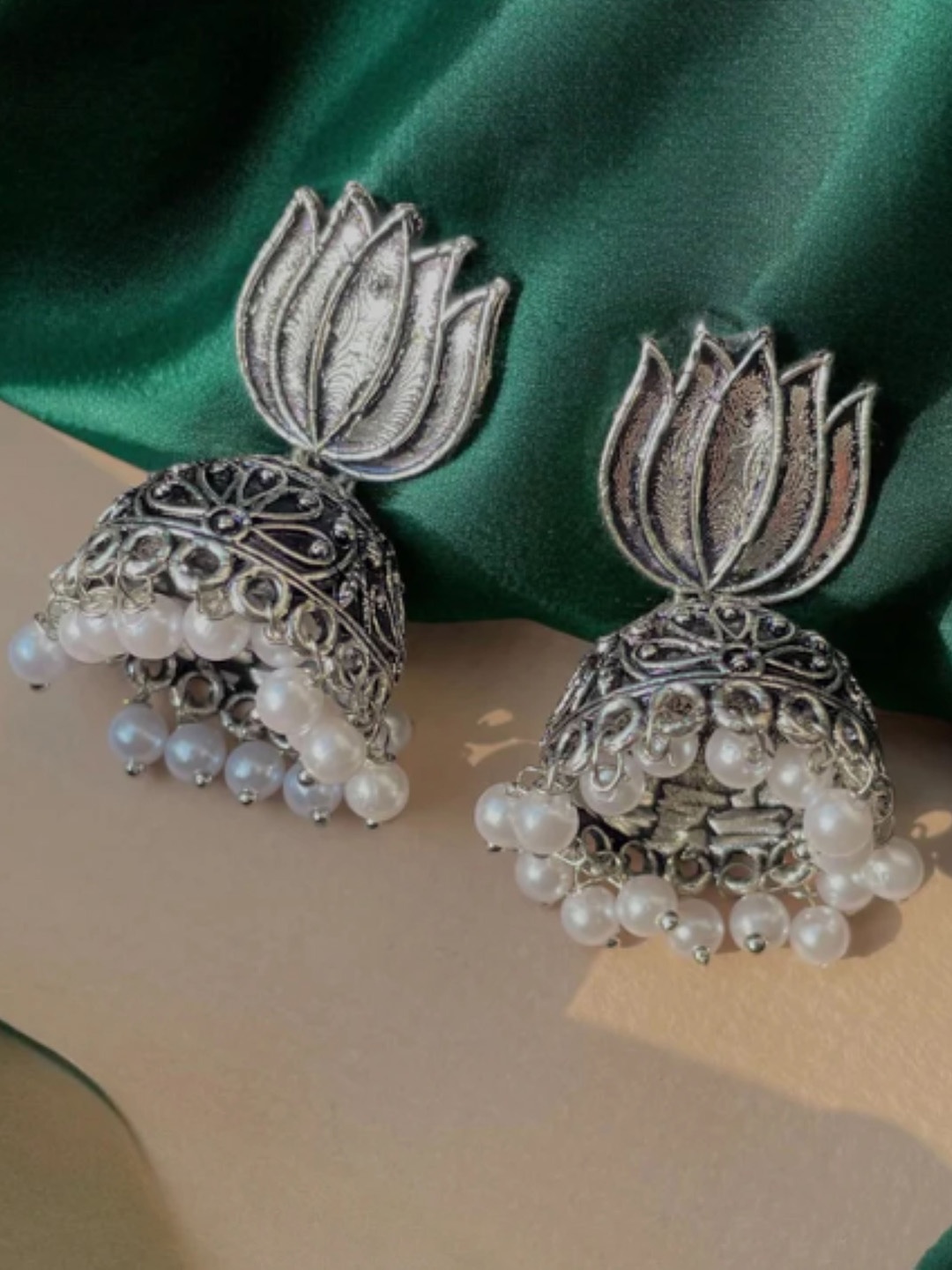 

SUBHAGALANKAR Classic Drop Earrings, Silver