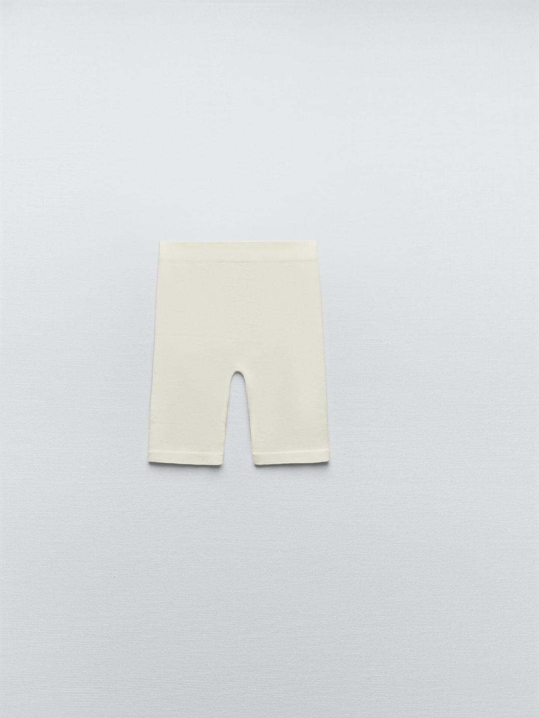 

ZARA Women Beige Trousers