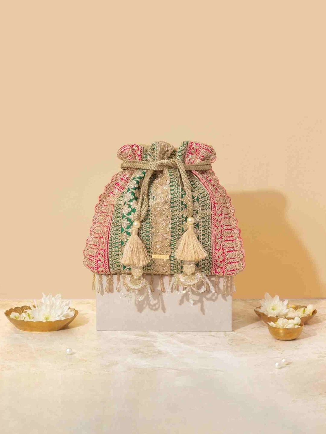 

AMYRA Women Ethnic Motifs Printed Structured Handheld Bag, Beige