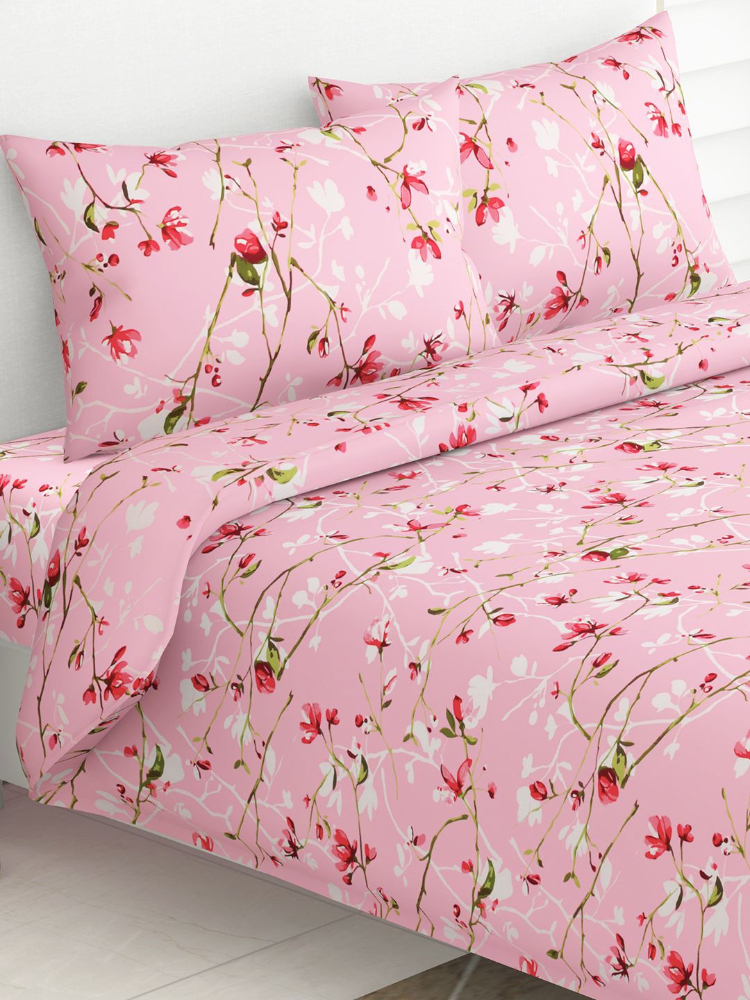 

haus & kinder Pink & Red Floral Printed Cotton 186 TC Queen Bedsheet Set