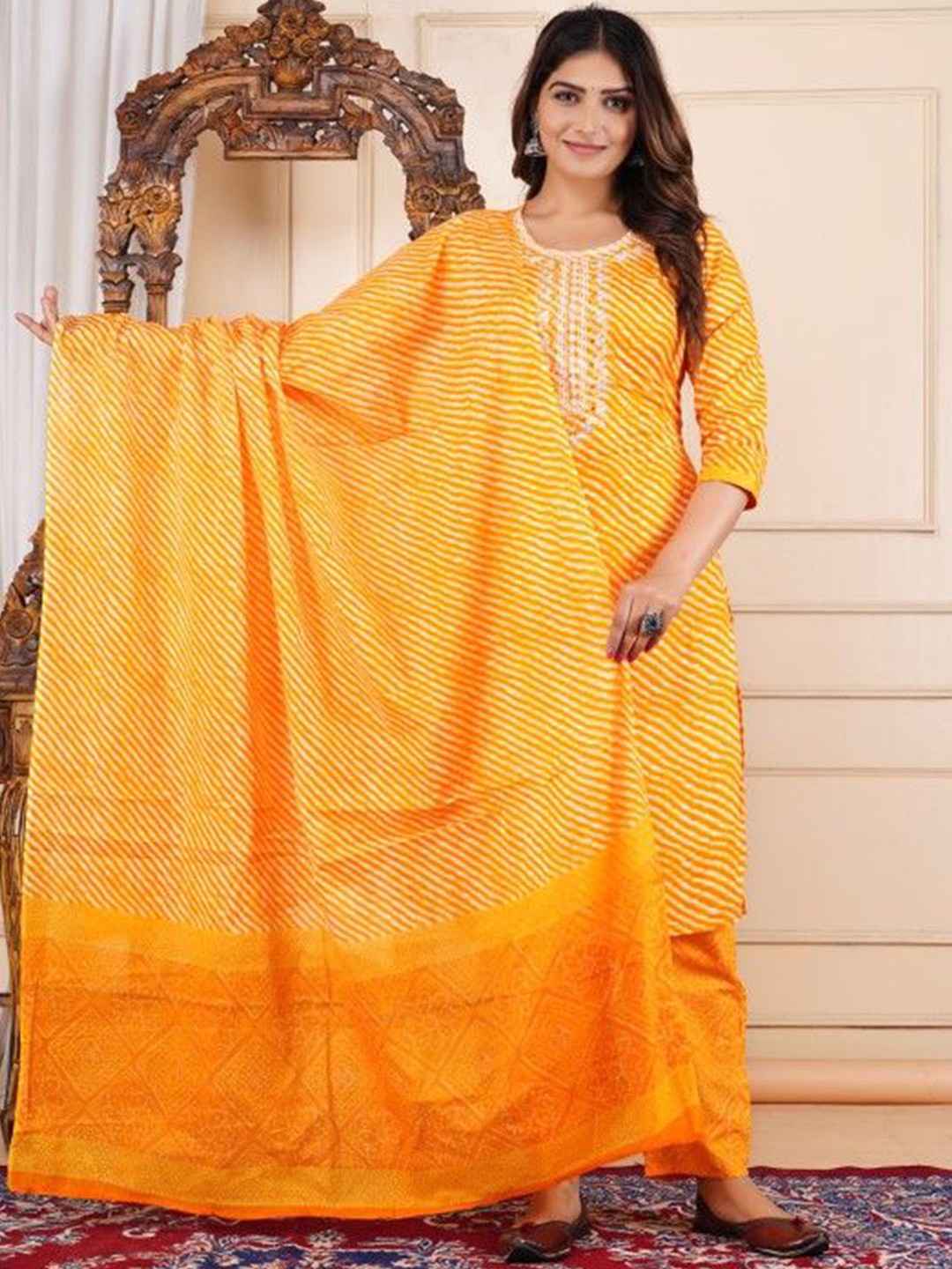 

AAYUMI Women Striped Regular Pure Cotton Kurta with Trousers & With Dupatta, Yellow