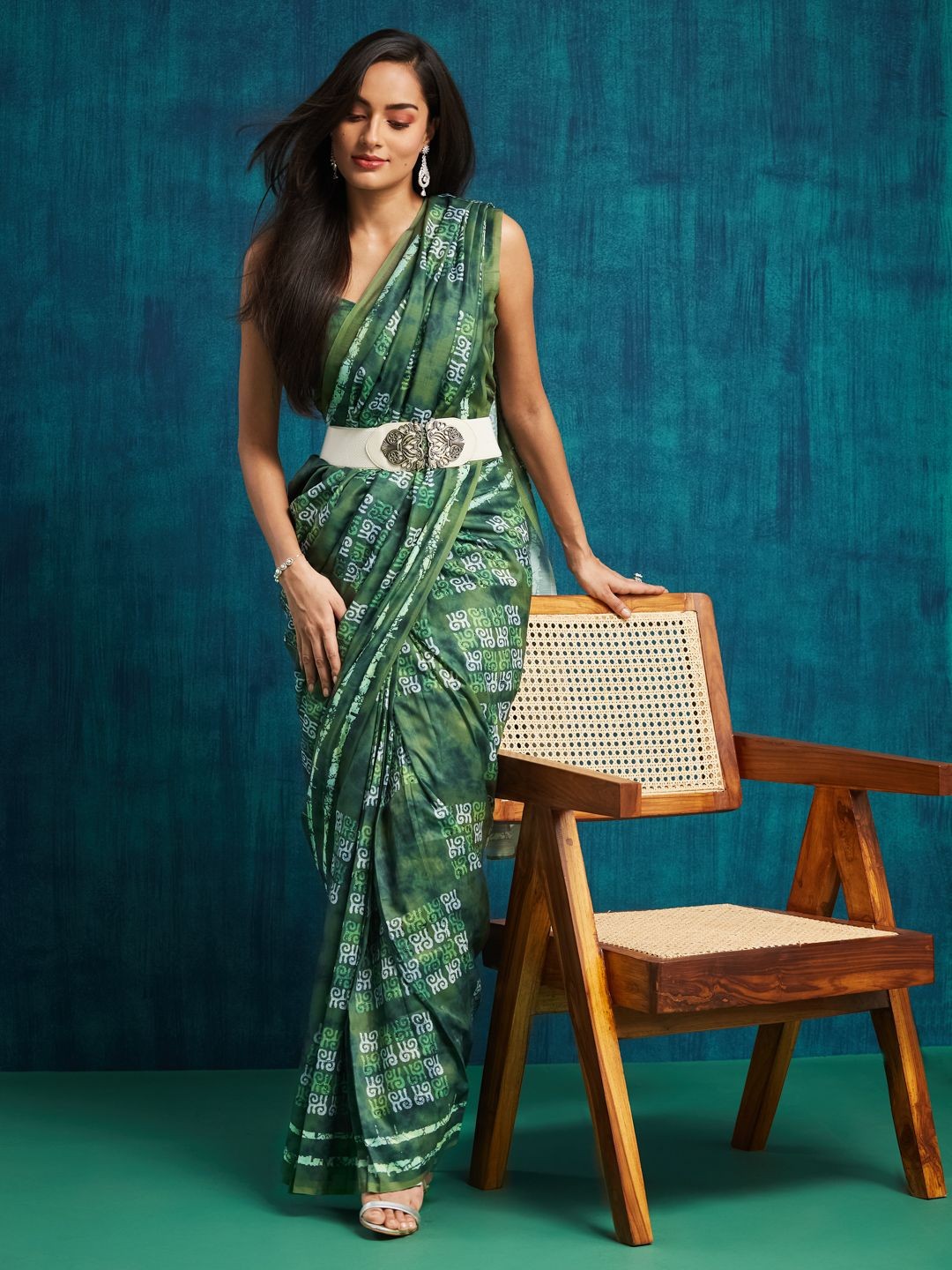 

RACHNA Ethnic Motifs Printed Saree, Green