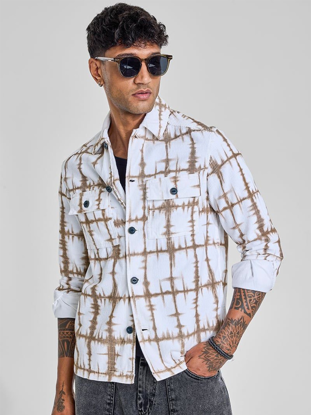 

Snitch Men Spread Collar Abstract Printed Cotton Casual Tailored Jacket, White