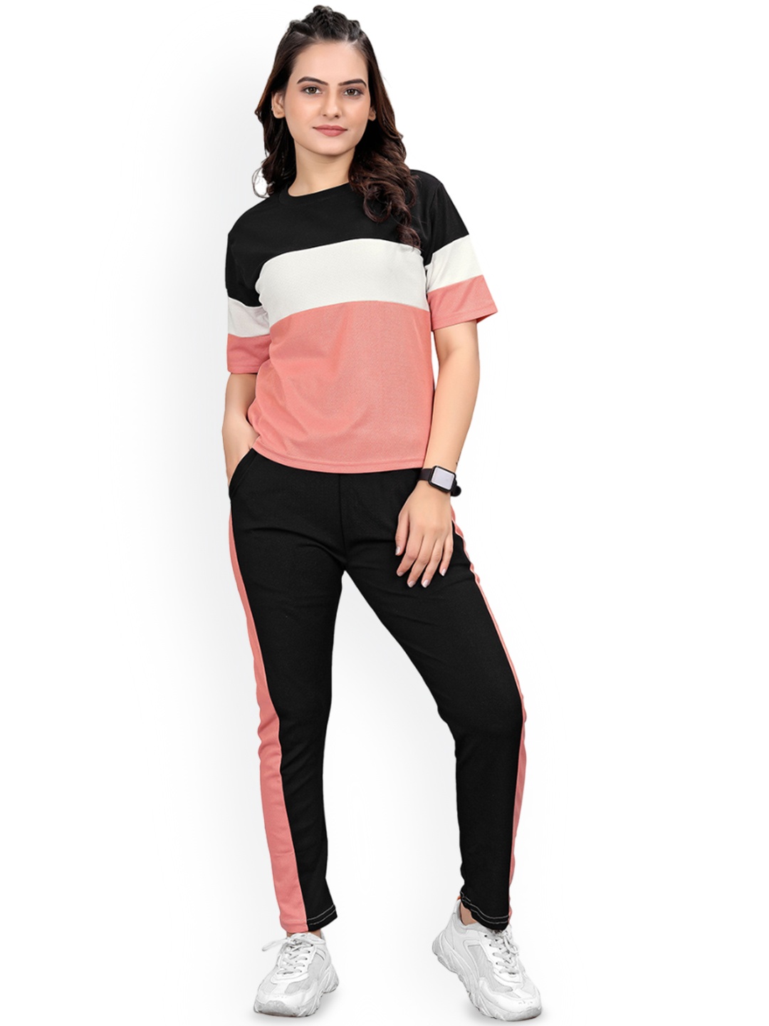 

SAKARMAA Women Colourblocked T-Shirt With Trouser Co-Ords, Peach