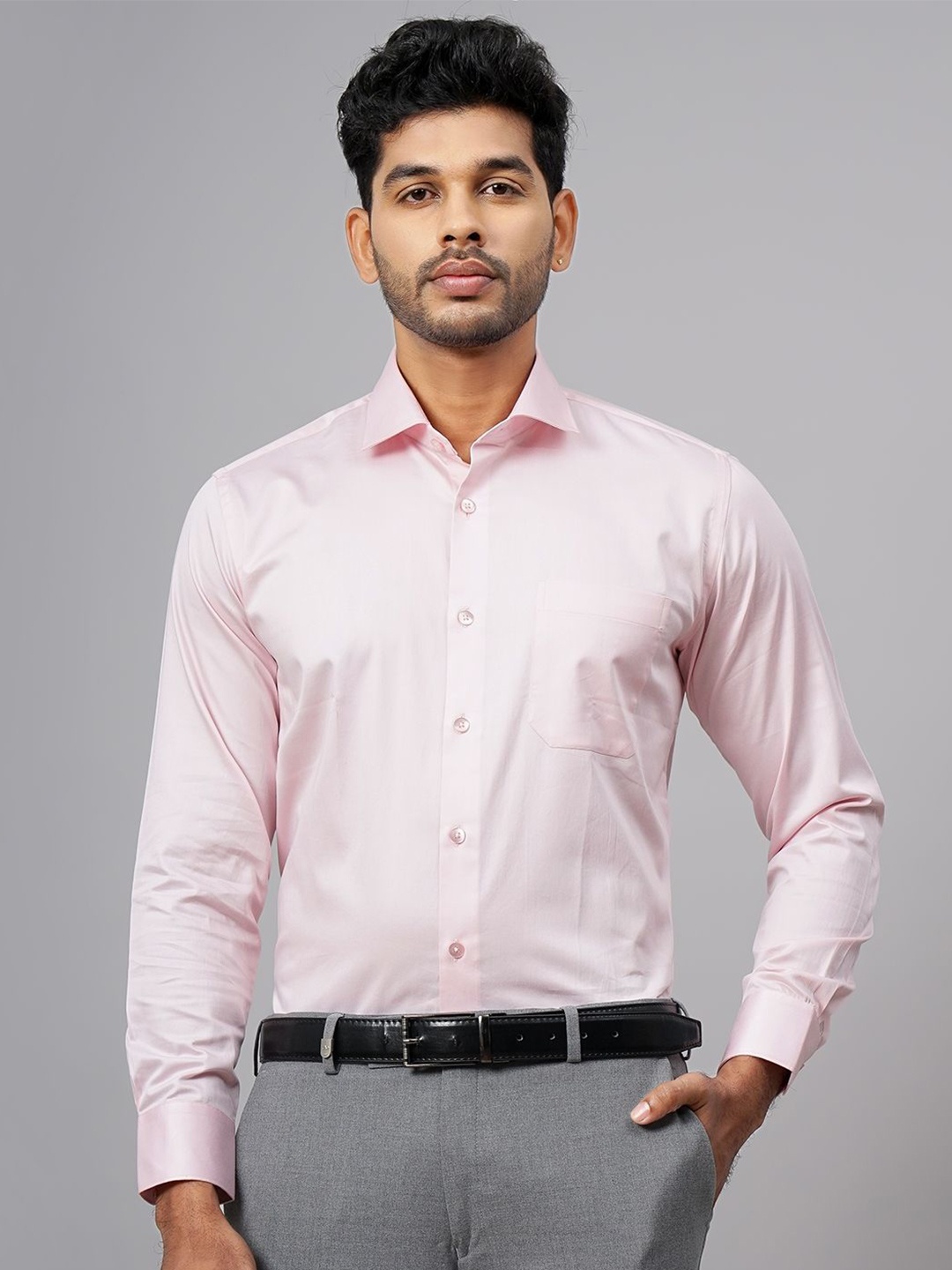 

METAL Men Cutaway Collar Solid Cotton Slim Fit Formal Shirt, Pink