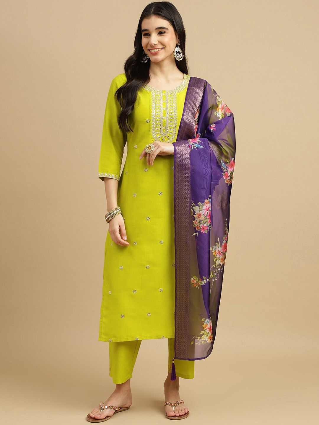

THE52 Floral Embroidered Round Neck Regular Straight Kurta With Trouser With Dupatta, Green