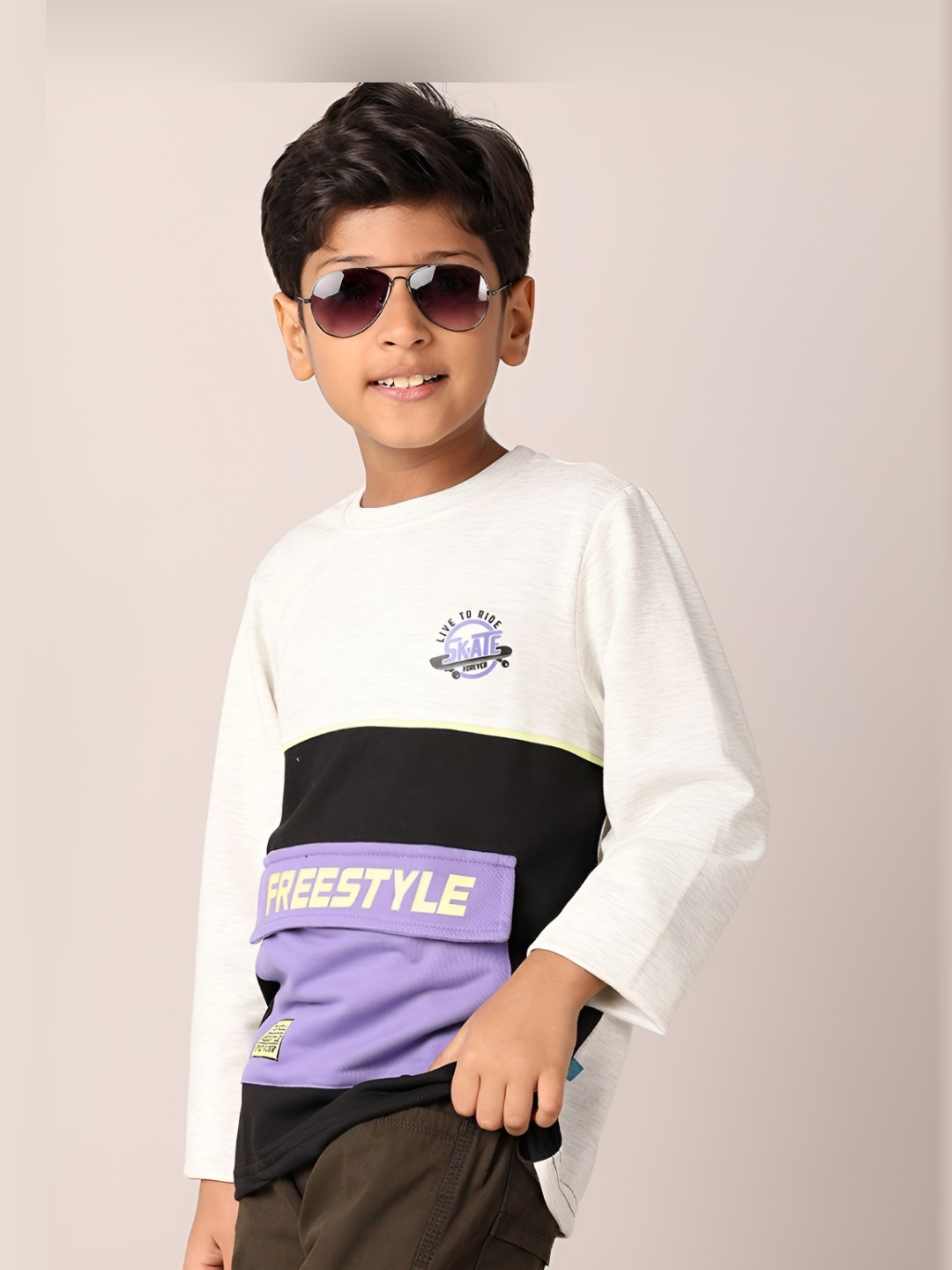 

V-Mart Boys Typography Printed Round Neck Cotton T-shirt, White