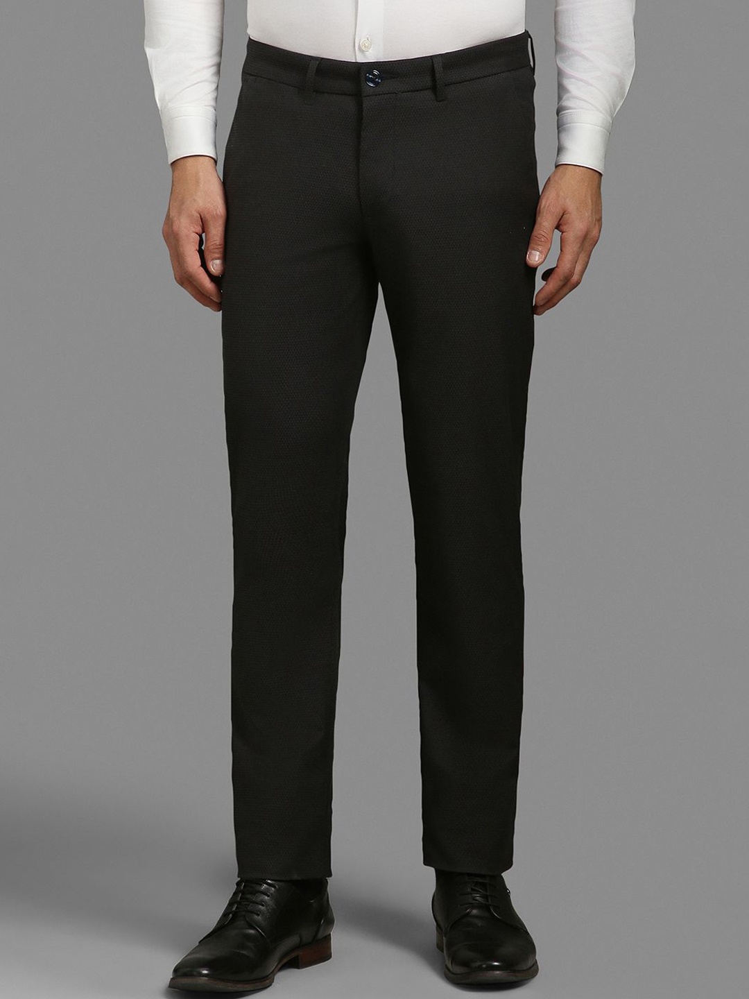 

Louis Philippe Sport Men Cotton Solid Slim Fit Formal Trousers, Black