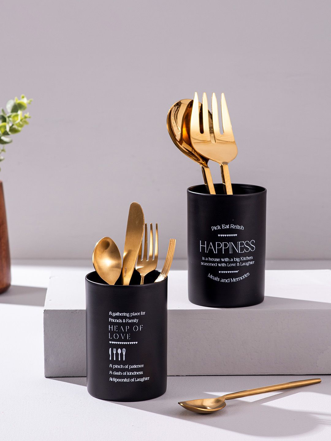

Nestroots Black & White 2 Pieces Printed Metal Cutlery Holder