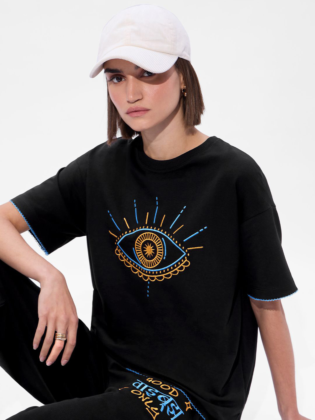 

The Souled Store Women Graphic Printed Round Neck Cotton Oversized T-shirt, Black
