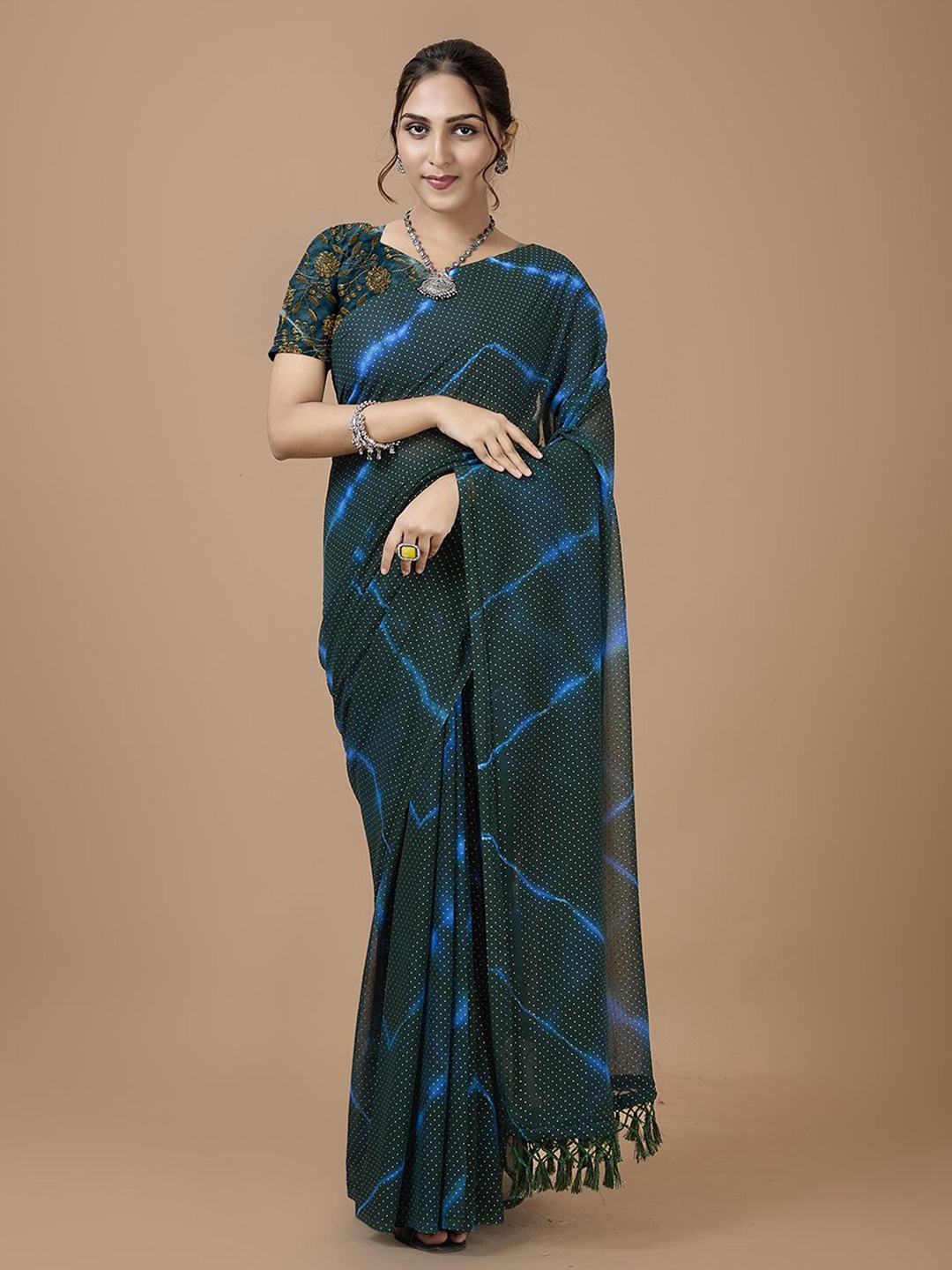 

NIRMAL CREATION Tie and Dye Saree, Turquoise blue