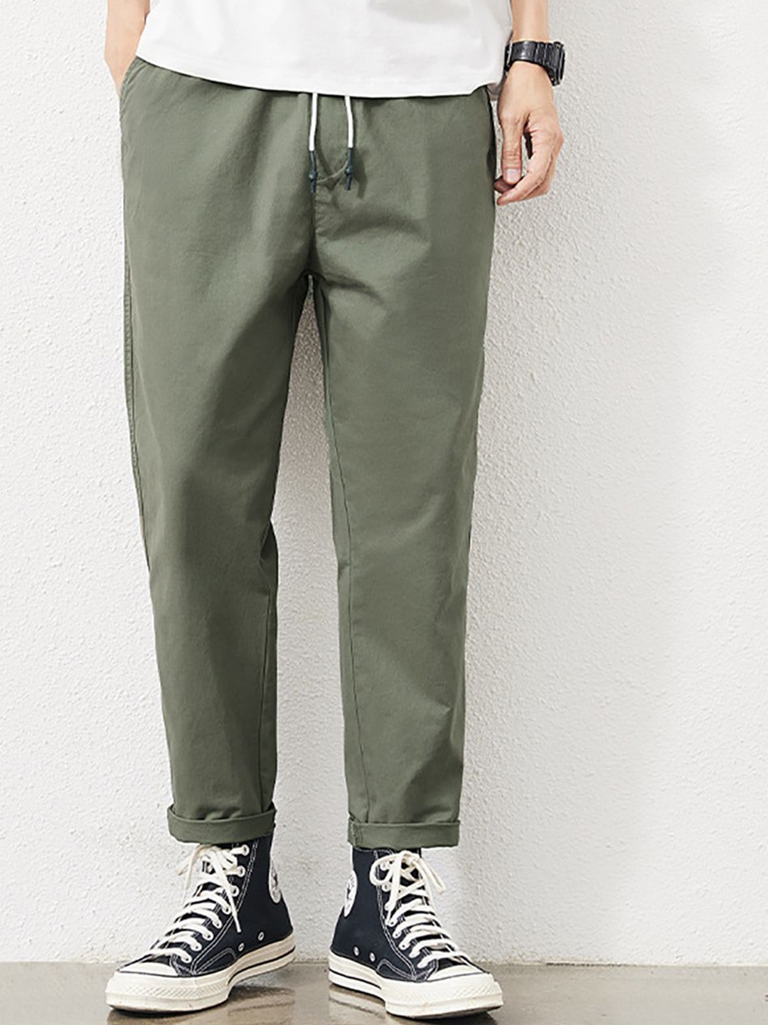 

StyleCast x Revolte Men Cotton Regular Fit Mid-Rise Cigarette Trousers, Green