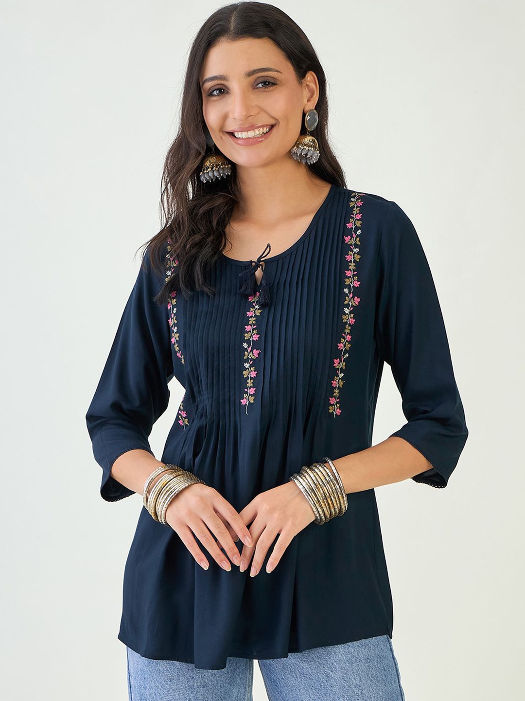 

Anouk Women Floral Printed Three-Quarter Sleeves Top, Blue