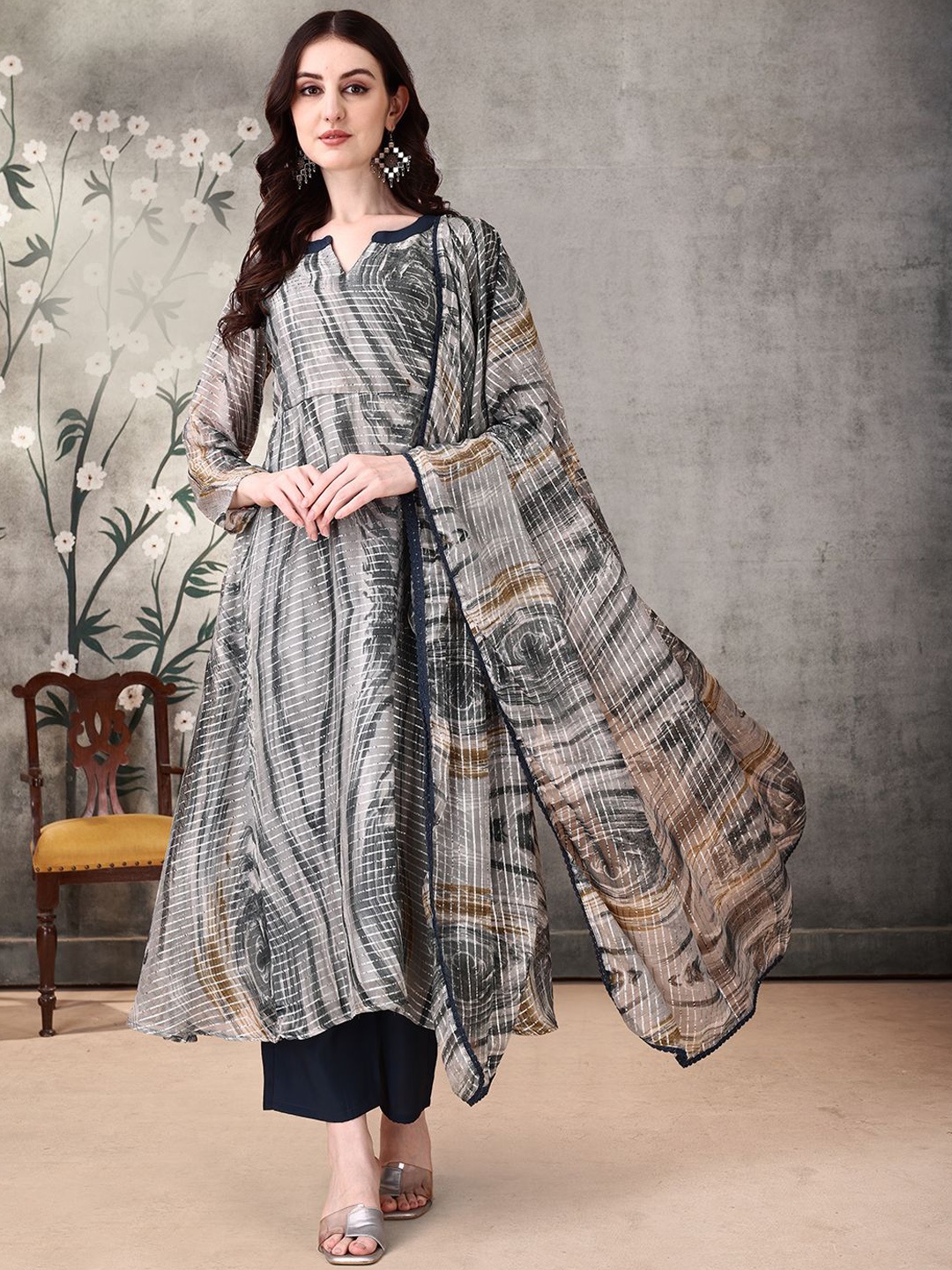 

KALINI Women Ethnic Motifs Printed Regular Kurta with Palazzos & With Dupatta, Grey