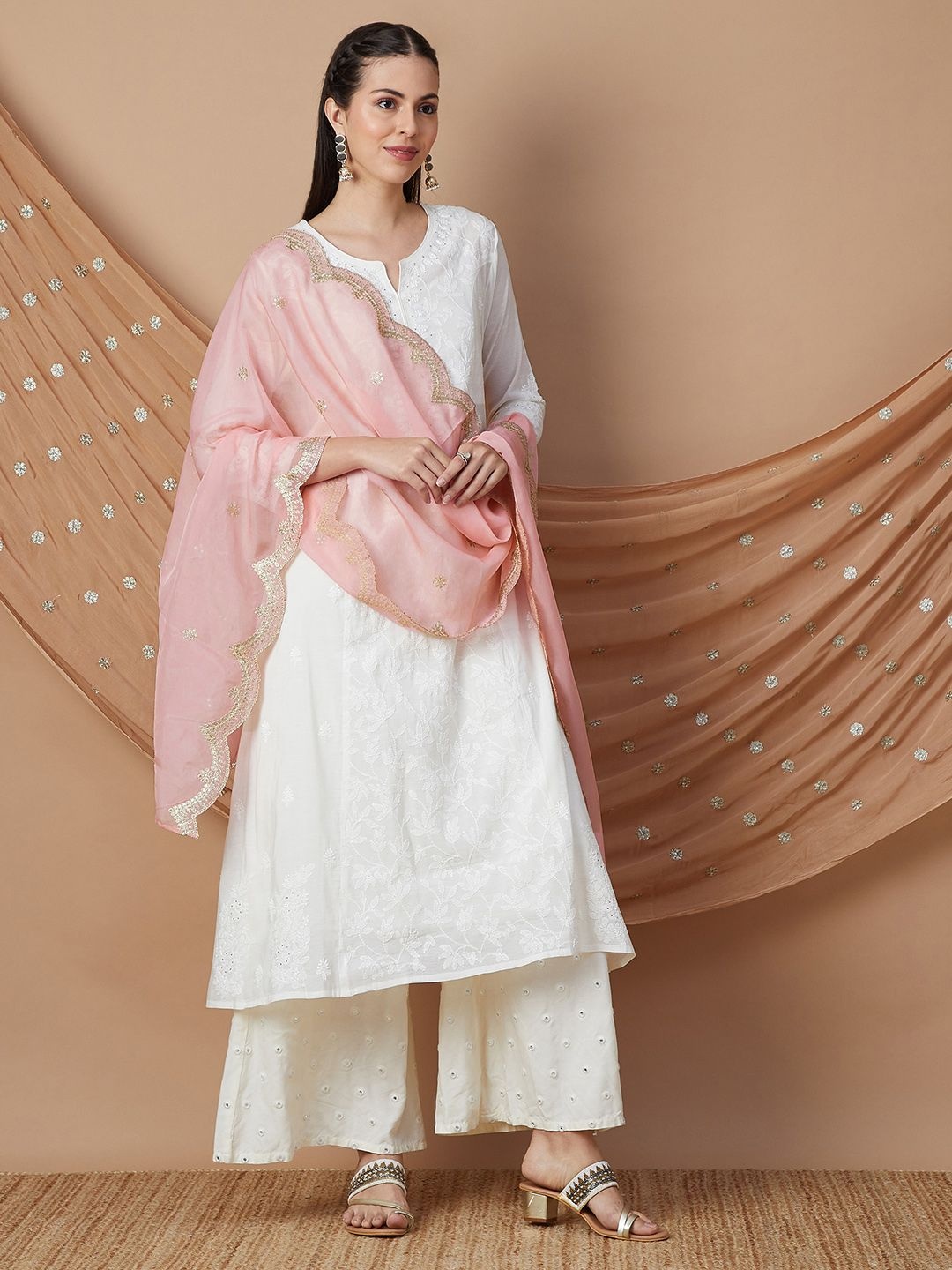 

Melange by Lifestyle Printed Sequinned Dupatta, Pink
