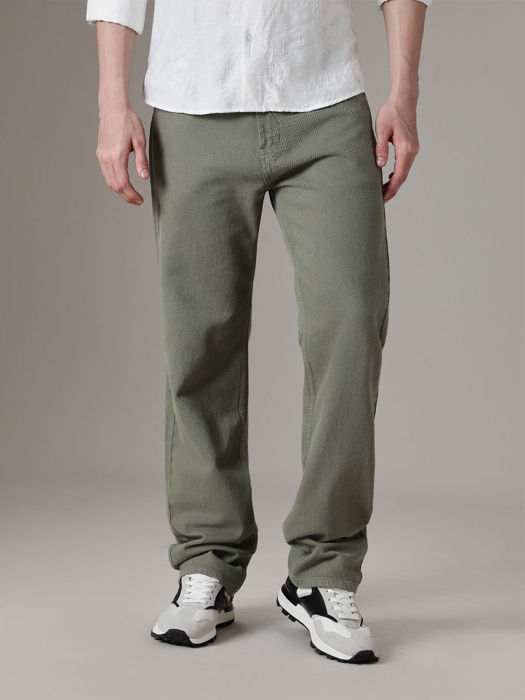 

Banana Club Men Mid-Rise Straight Fit Jeans, Green