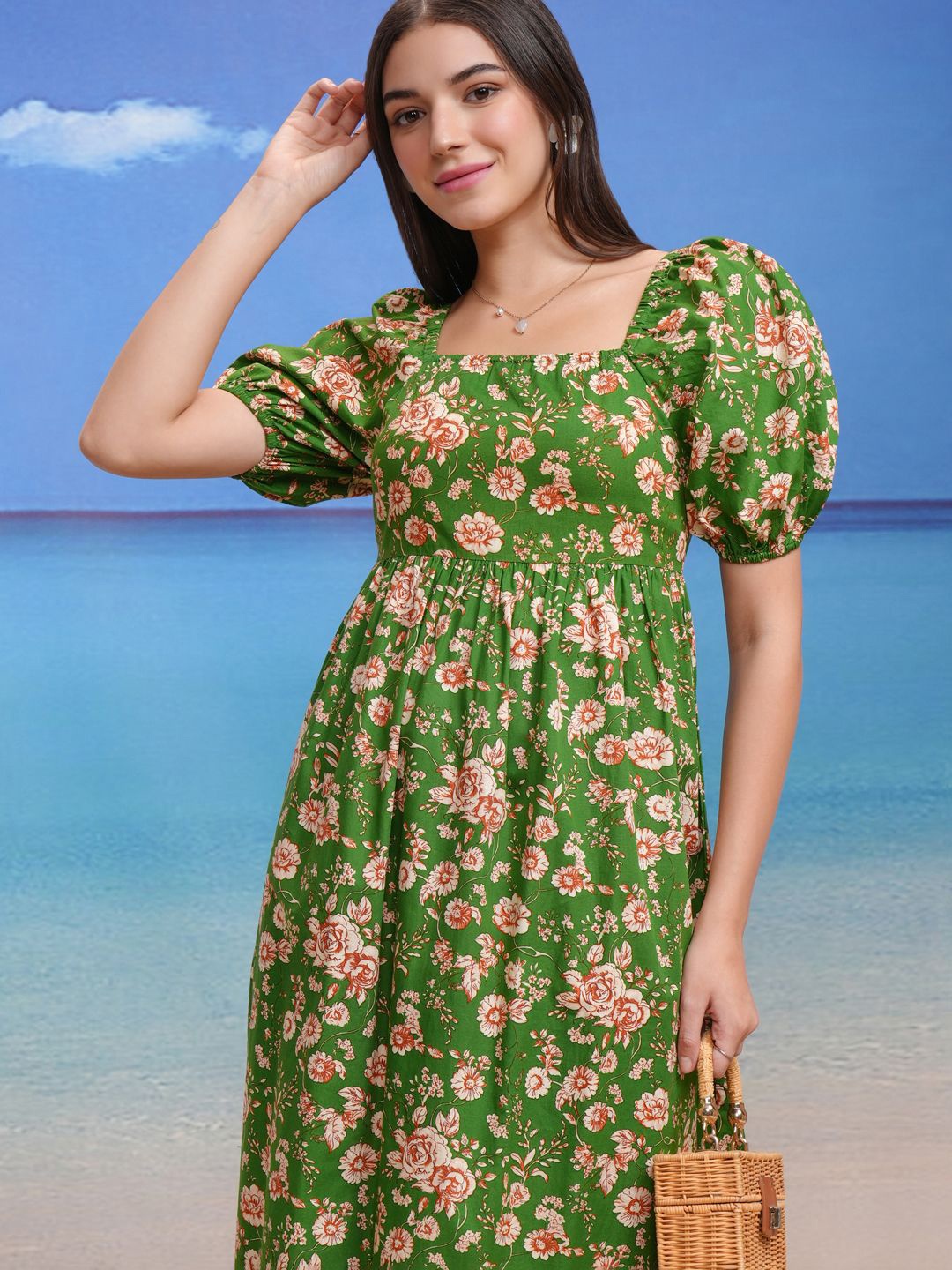 

Tokyo Talkies Women Floral Printed Fit & Flare Casual Midi Dress, Green