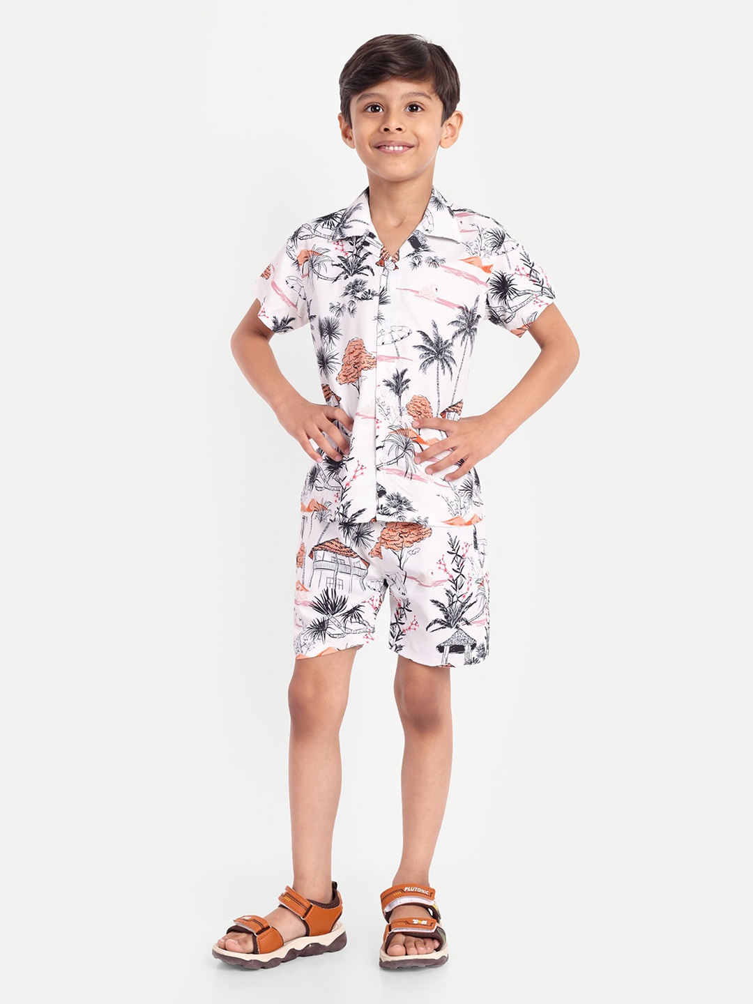 

BAESD Unisex Kids Printed Shirt with Shorts, White