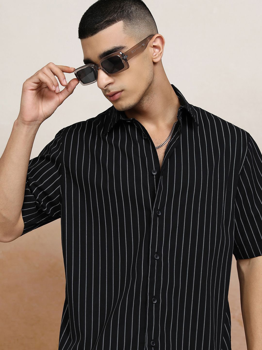 

Highlander Men Placment Printed Striped Boxy Shirt, Black