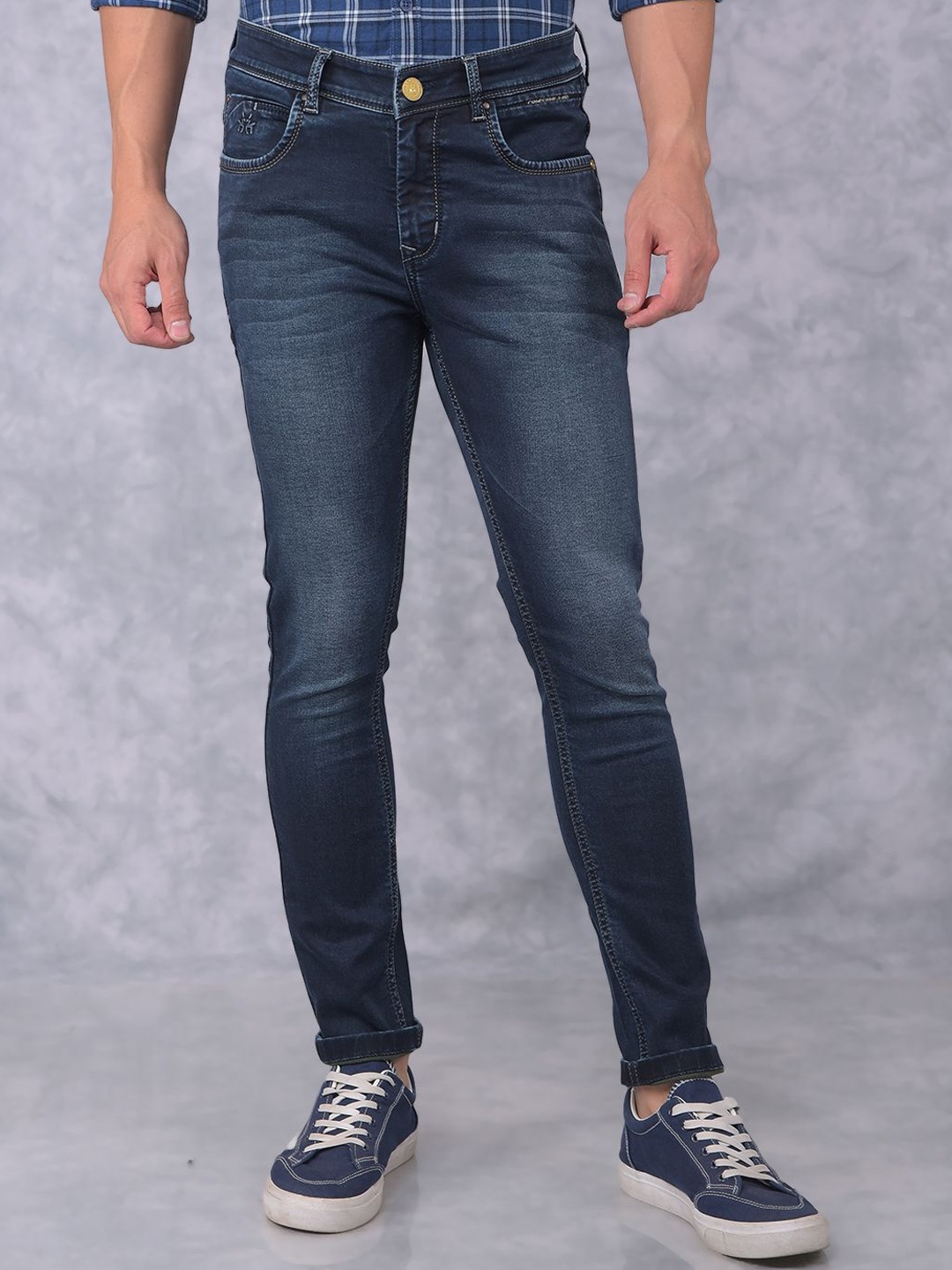 

Crimsoune Club Men Skinny Fit Heavy Fade Stretchable Jeans, Navy blue