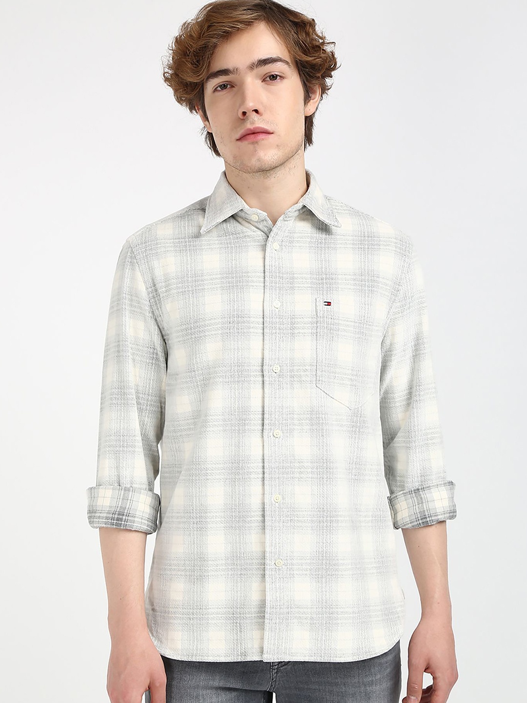 

Tommy Hilfiger Men Spread Collar Tartan Checked Cotton Casual Shirt, Off white