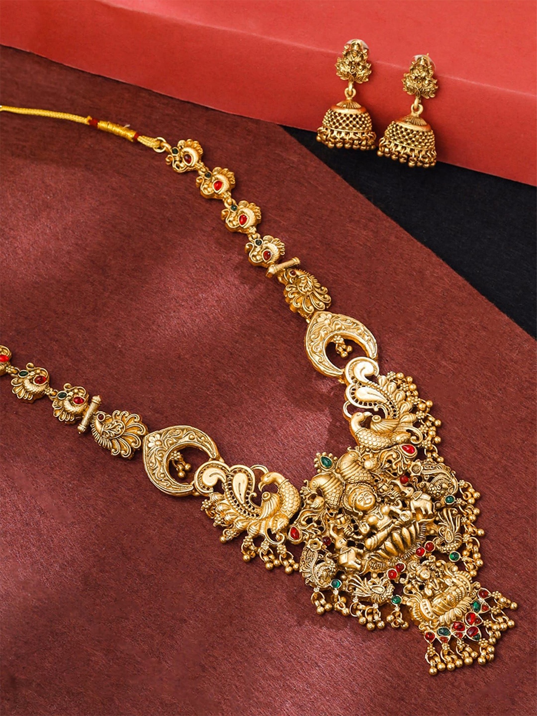 

Yellow Chimes Gold Plated Stone Studded & Beaded Necklace and Earrings