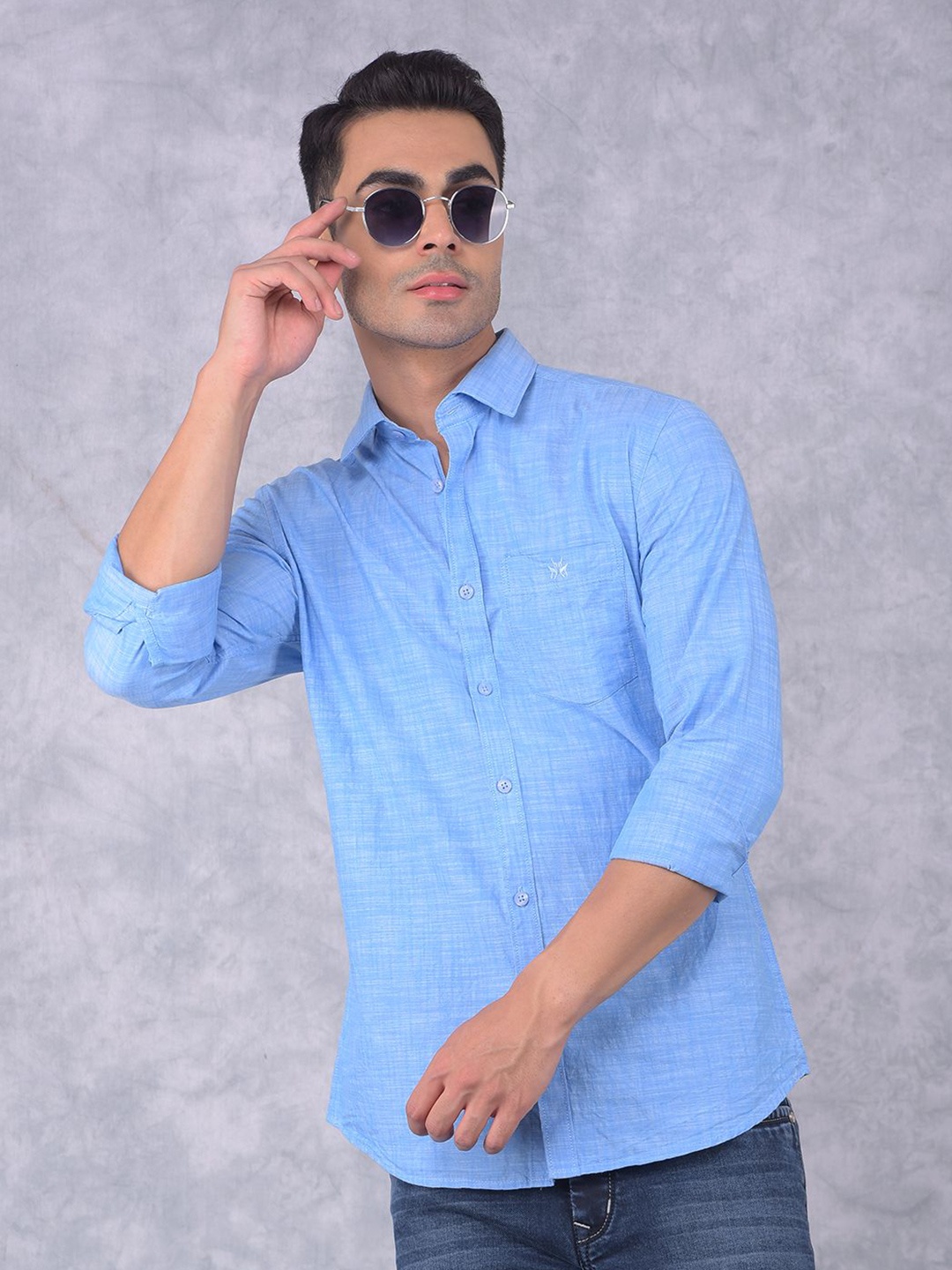 

Crimsoune Club Men Smart Spread Collar Solid Cotton Slim Fit Casual Shirt, Blue
